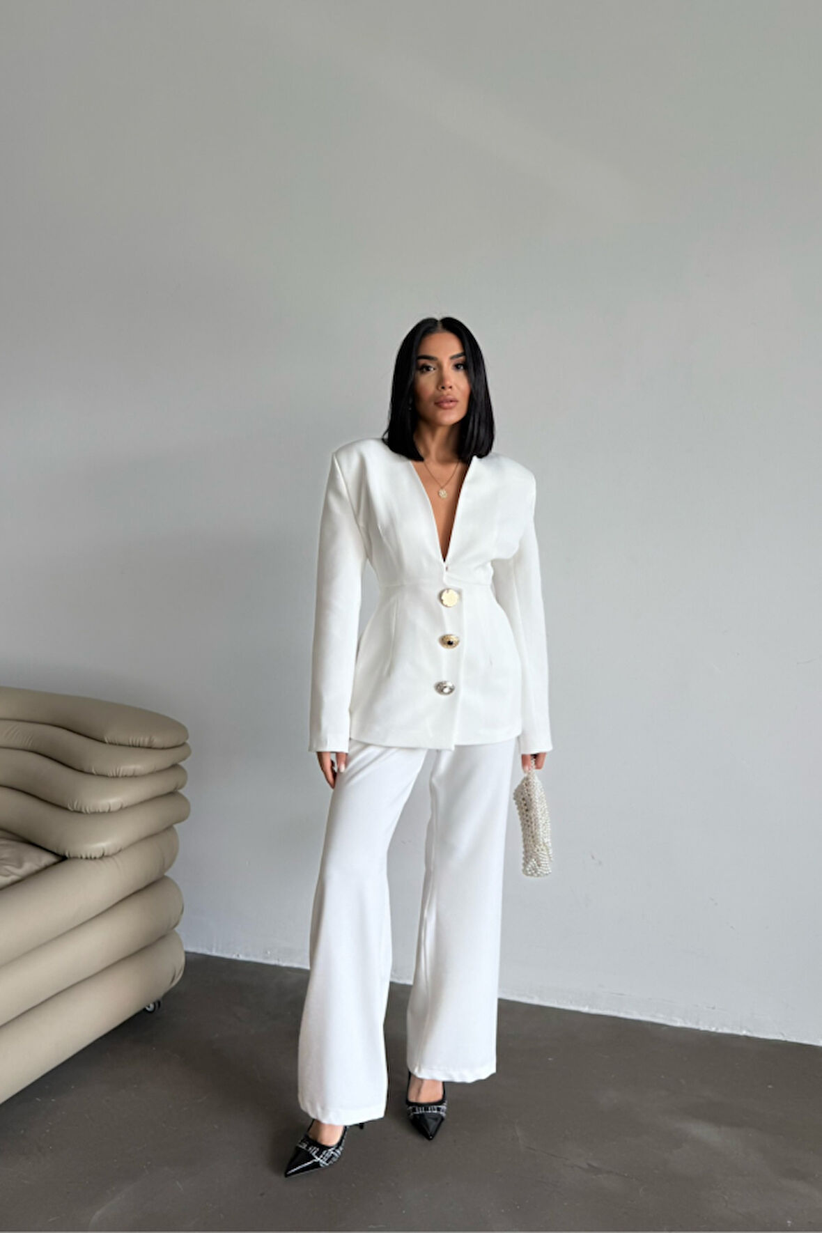 Yonca Moda Evi TASARIM CEKET-PANTOLON TAKIM METAL DÜĞME DETAYLI - Beyaz
