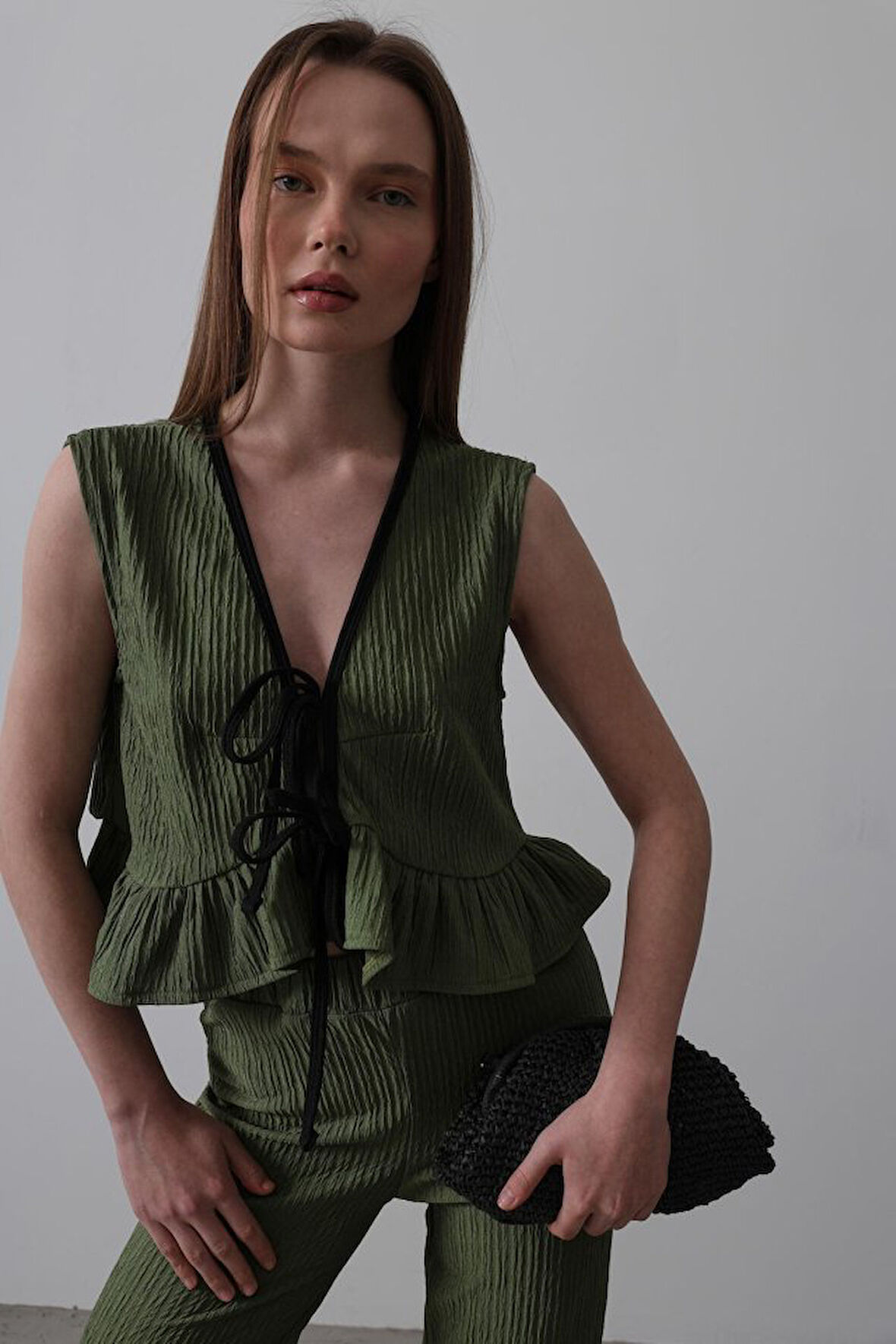 Yonca Moda Evi Önü Bağlamalı Volanlı Örme Takım - Haki