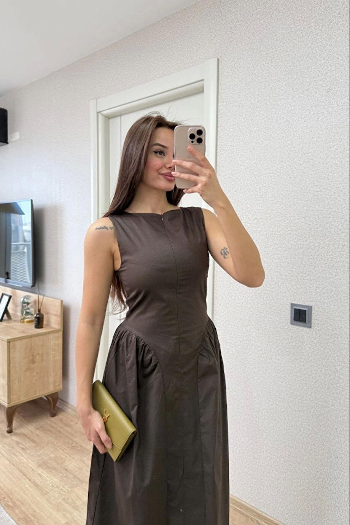 Yonca Moda Evi Önden Fermuar Detaylı Kolsuz Uzun Elbise - Kahve