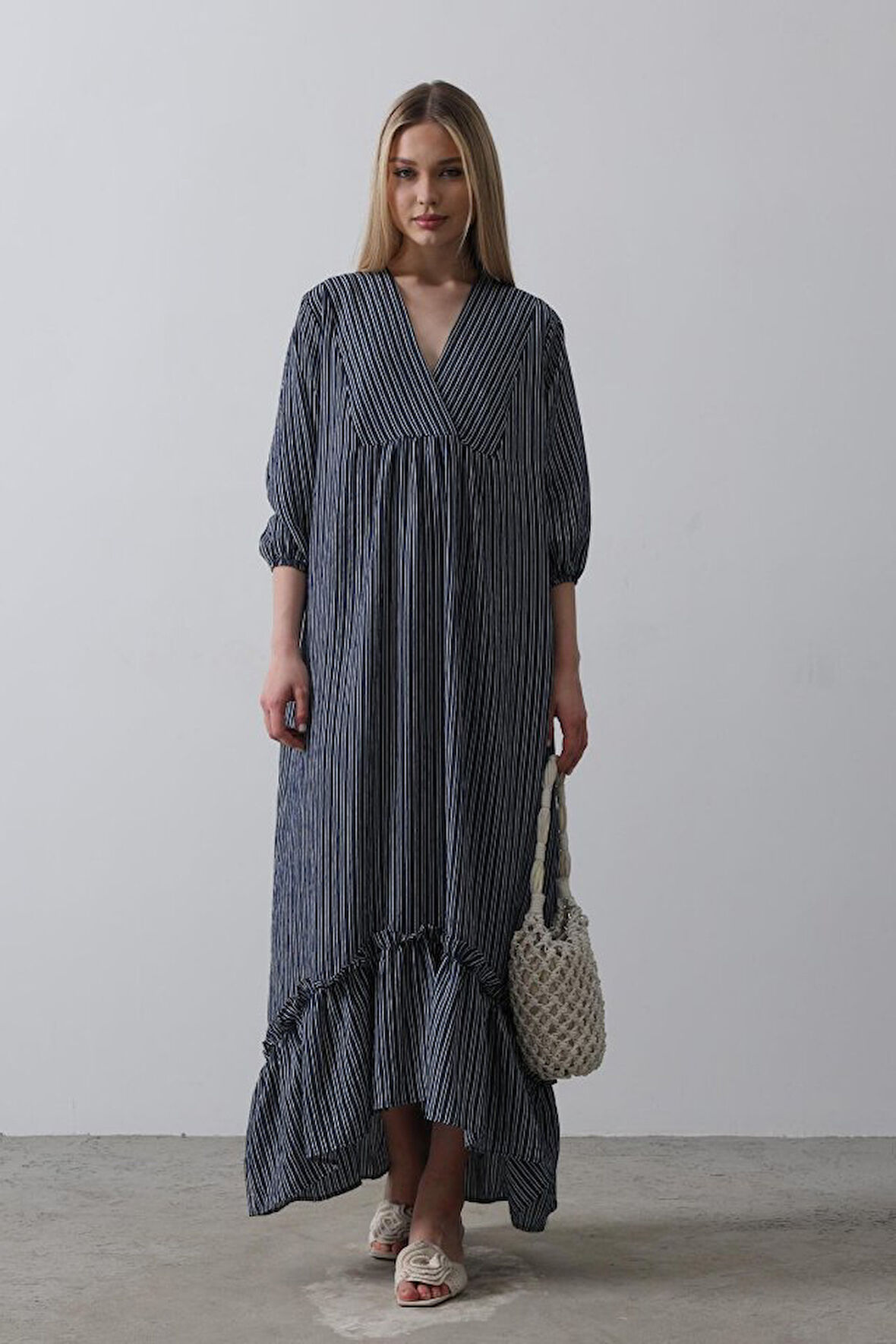 Yonca Moda Evi Çizgili Oversize V Yaka Elbise - Lacivert