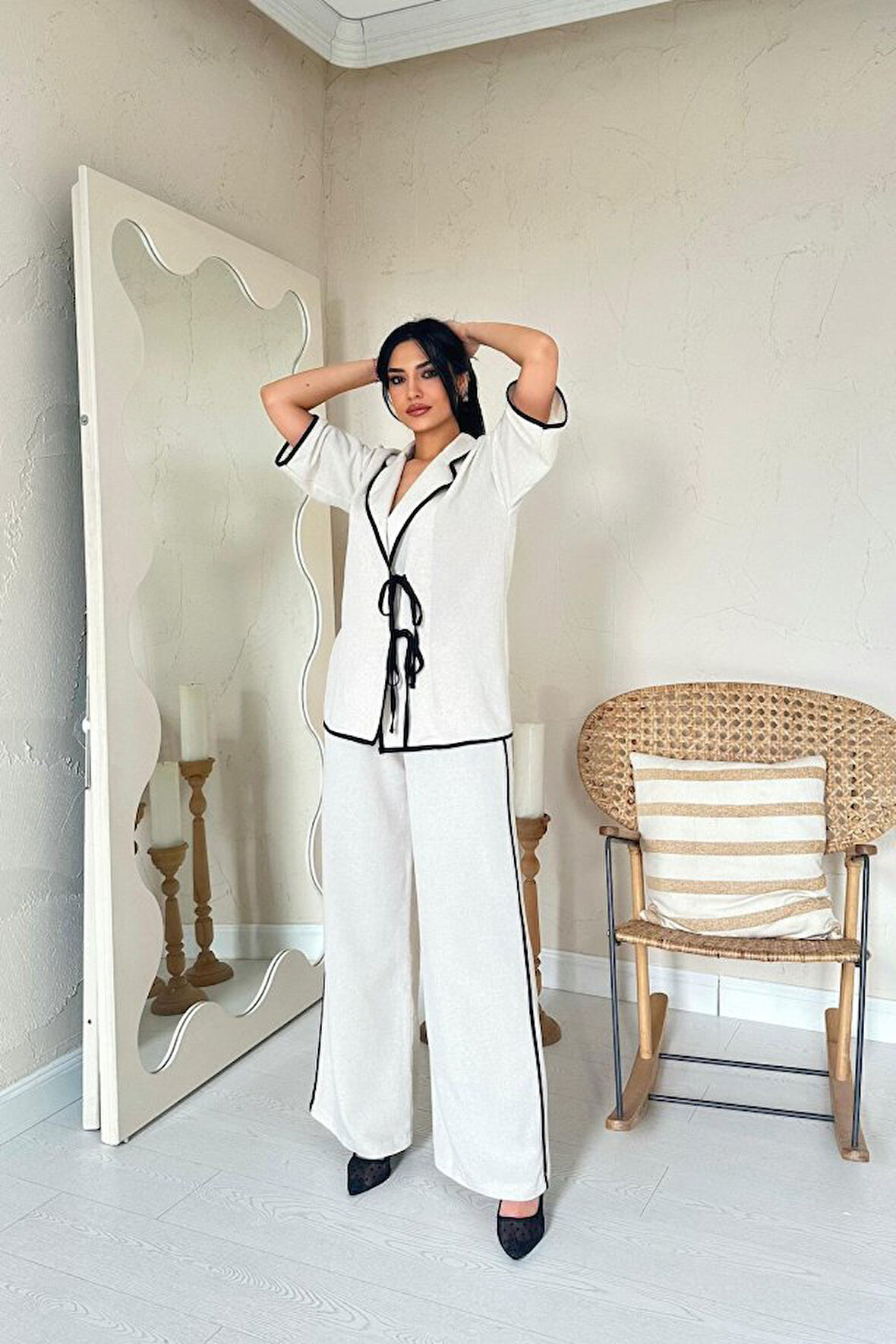 Yonca Moda Evi Bej Biye Detaylı Keten Takım