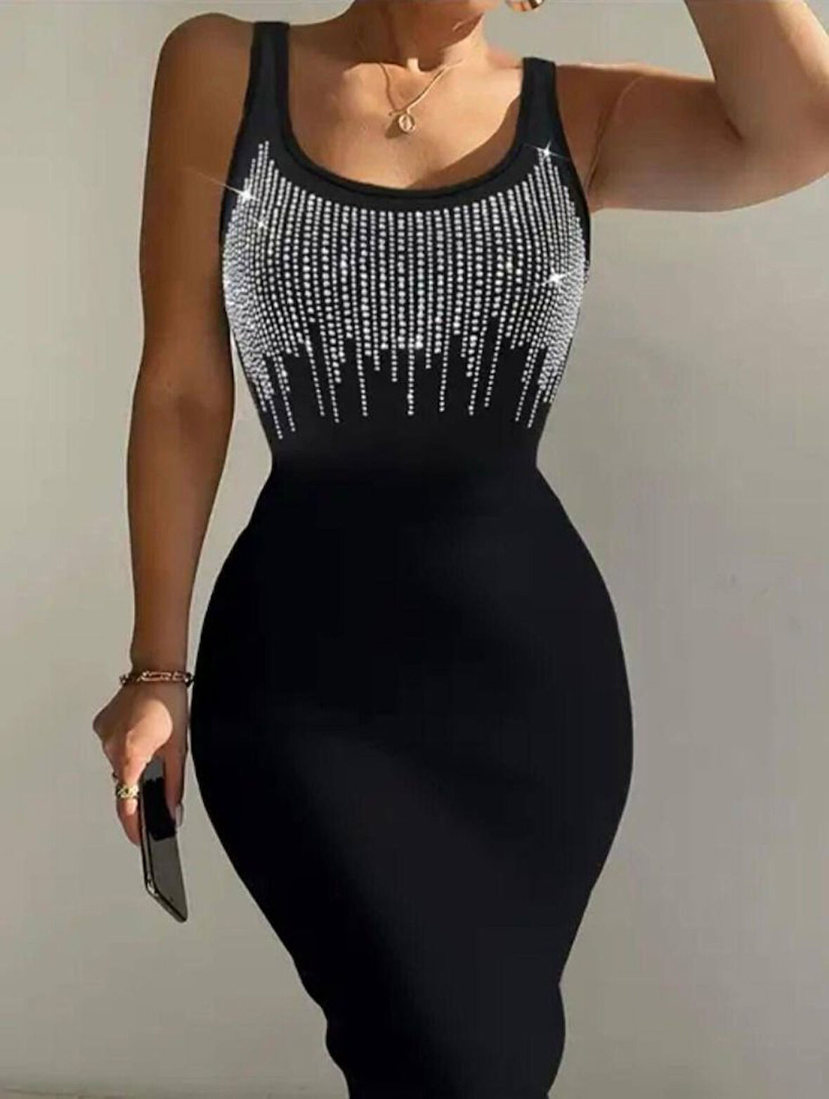 Yonca Moda Evi Kadın Askılı Kare Yaka Ottaban Kumaş Likralı Taşlı İncili Elbise