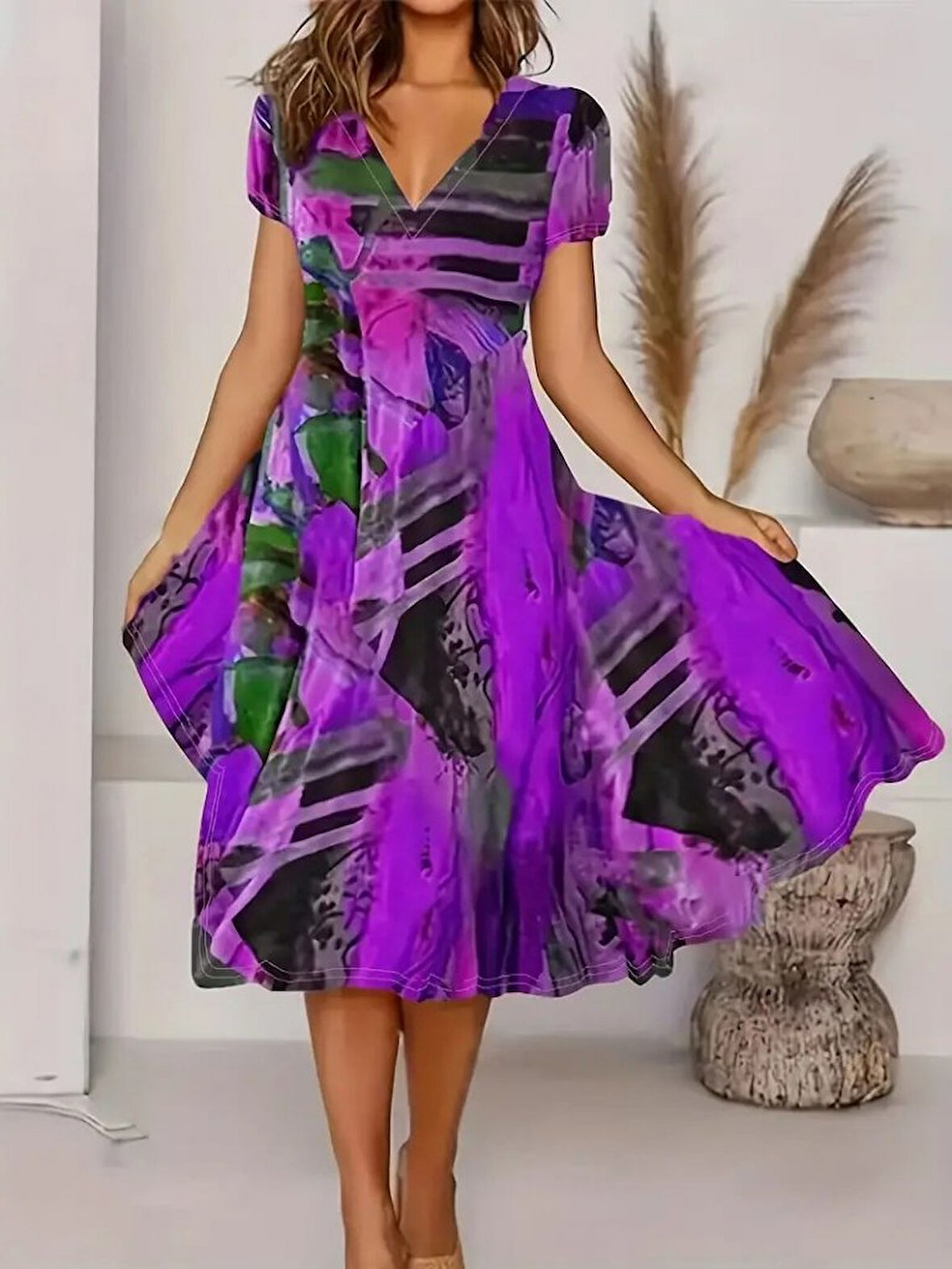 Yonca Moda Evi Kadın Kısa Kollu V Yaka Renkli Karışık Desen Kloş Süprem Midi Elbise