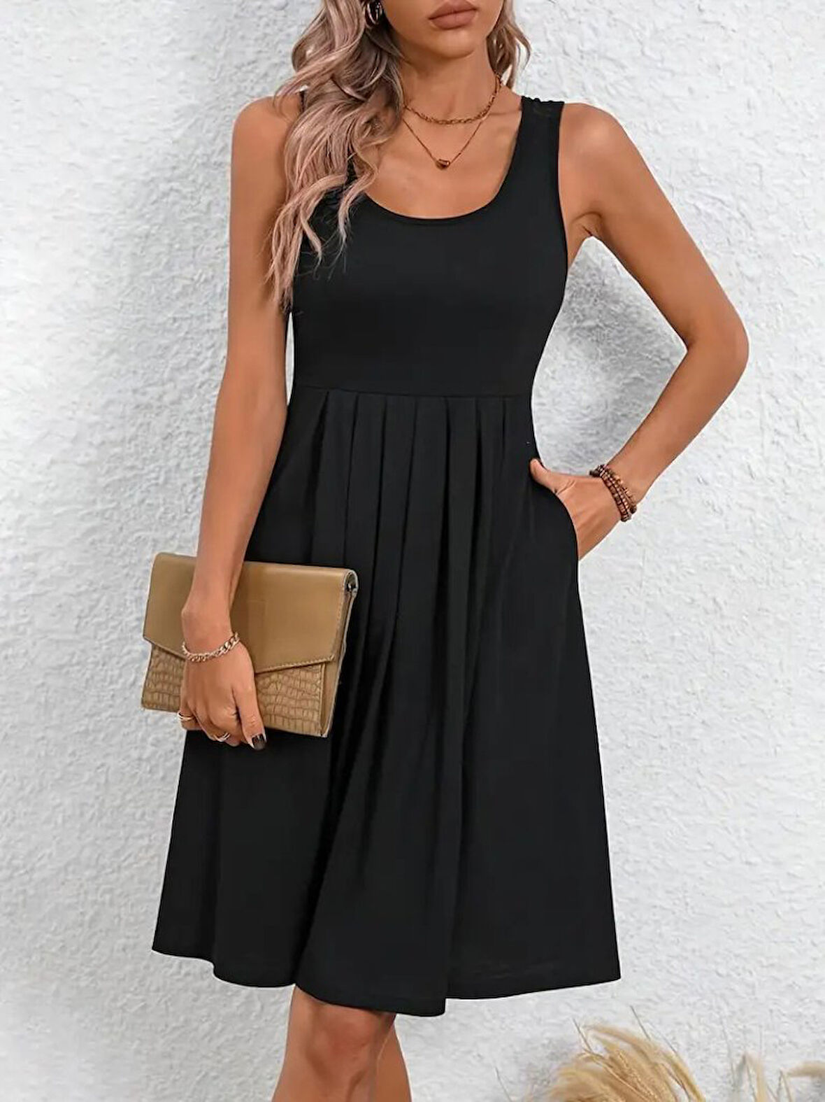 Yonca Moda Evi Kadın Askılı Yuvarlak Yaka önden Pileli Viskon Elbise