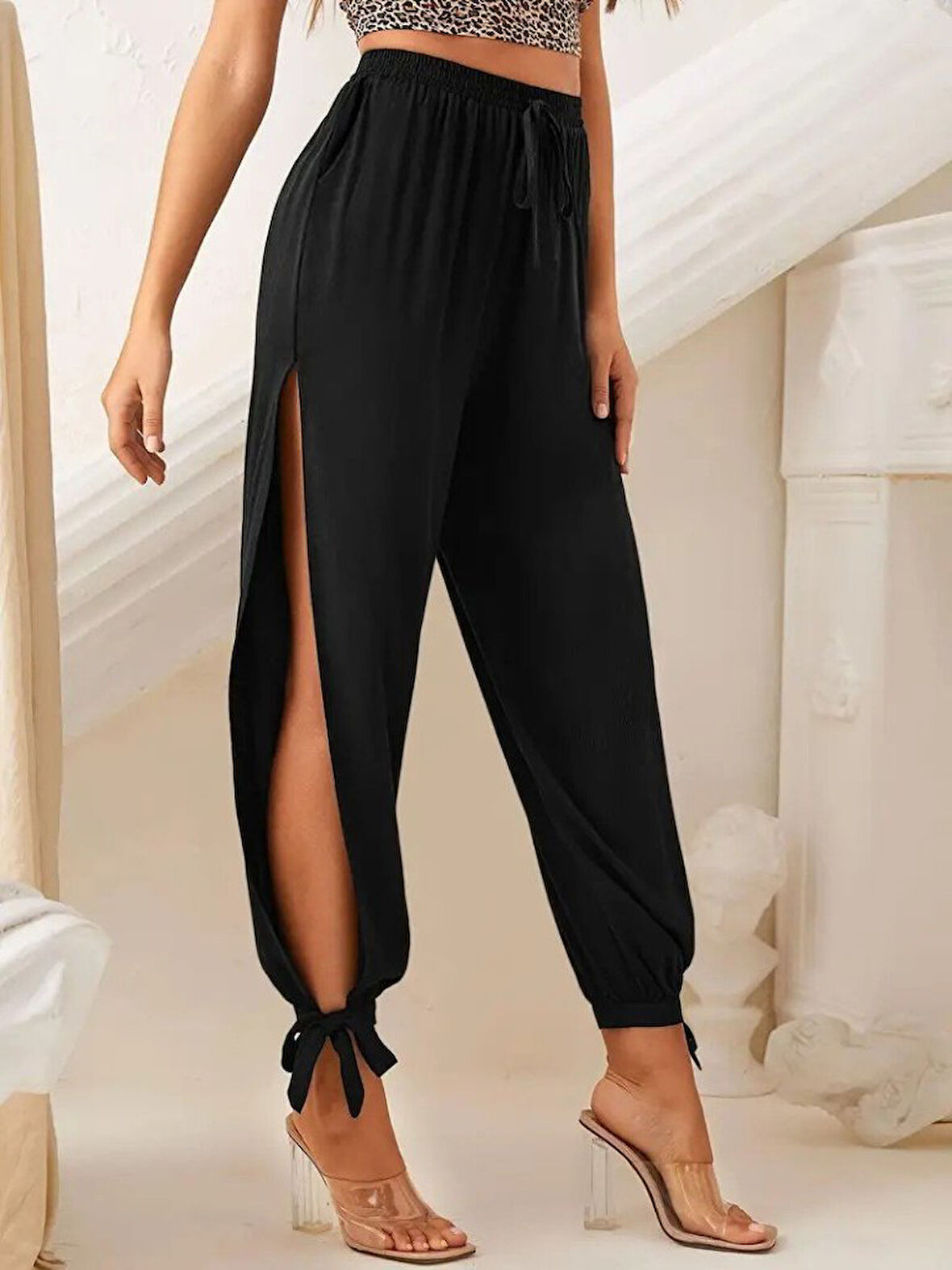 Yonca Moda Evi Kadın Beli Lastikli Bağcıklı Yanları Yırtmaç Detaylı Bilekten Bağcıklı Viskon Pantolon