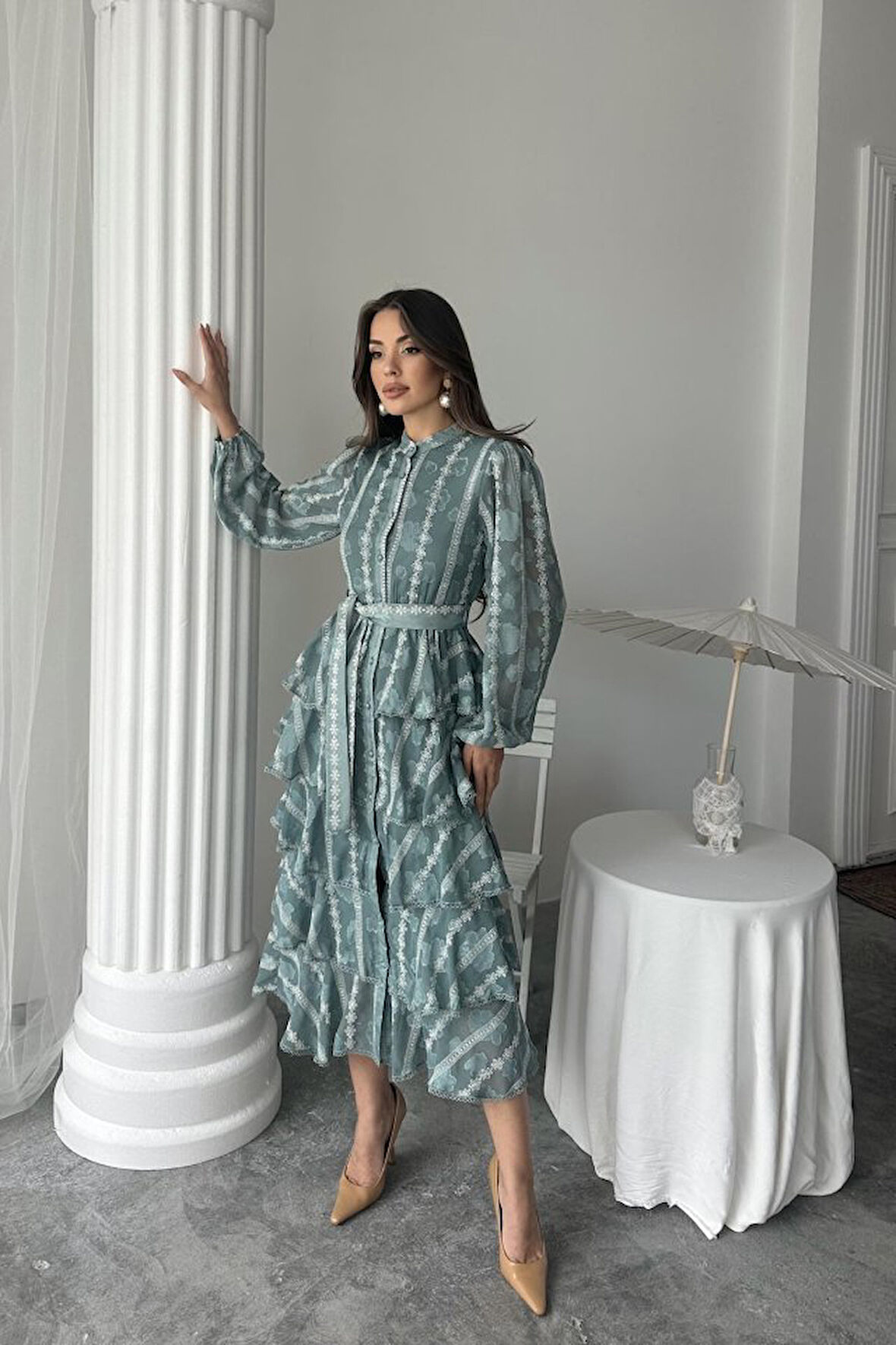 Yonca Moda Evi Mint Uzun Volanlı Elbise