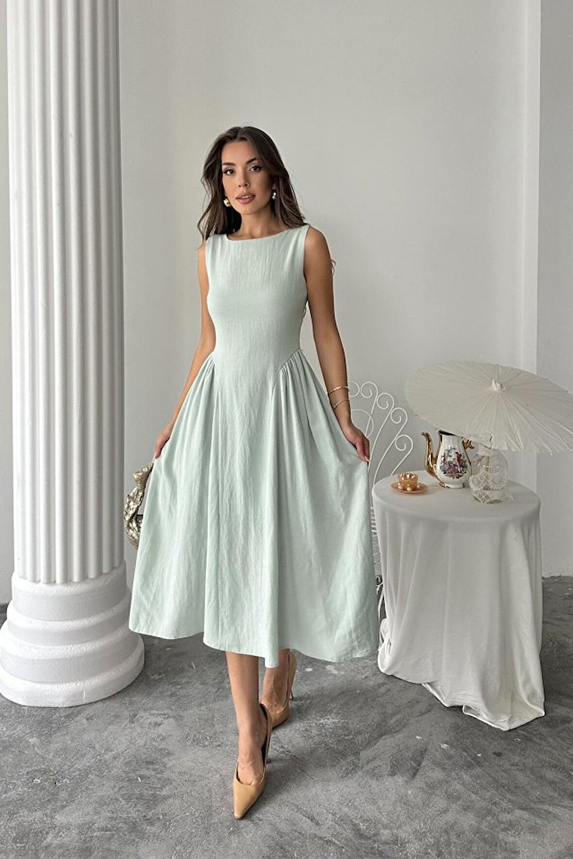 Yonca Moda Evi Mint Yanları Büzgülü Midi Boy Keten Elbise