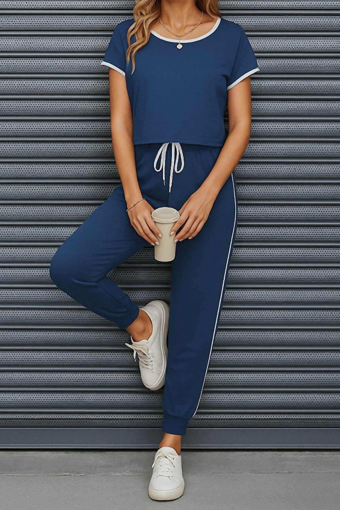 Yonca Moda Evi Kadın Kısa Kollu Kayık Yaka Viskon Iki Iplik Bluz Ve Bağcıklı Pantolon Ikili Takım