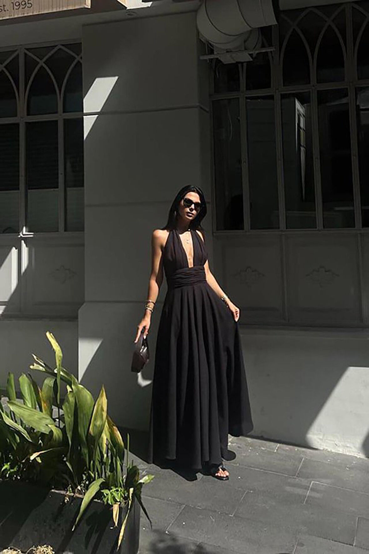 Yonca Moda Evi Siyah Askılı Keten Elbise