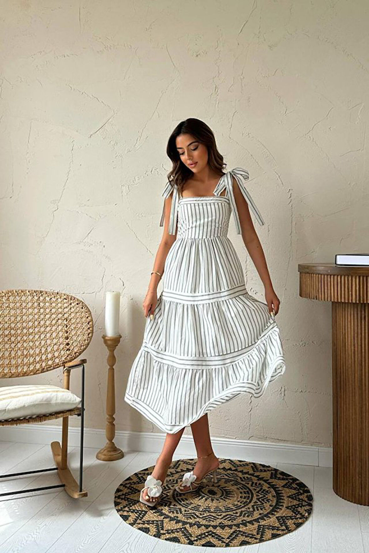 Yonca Moda Evi Mint Omuzdan Bağlamalı Çizgili Elbise