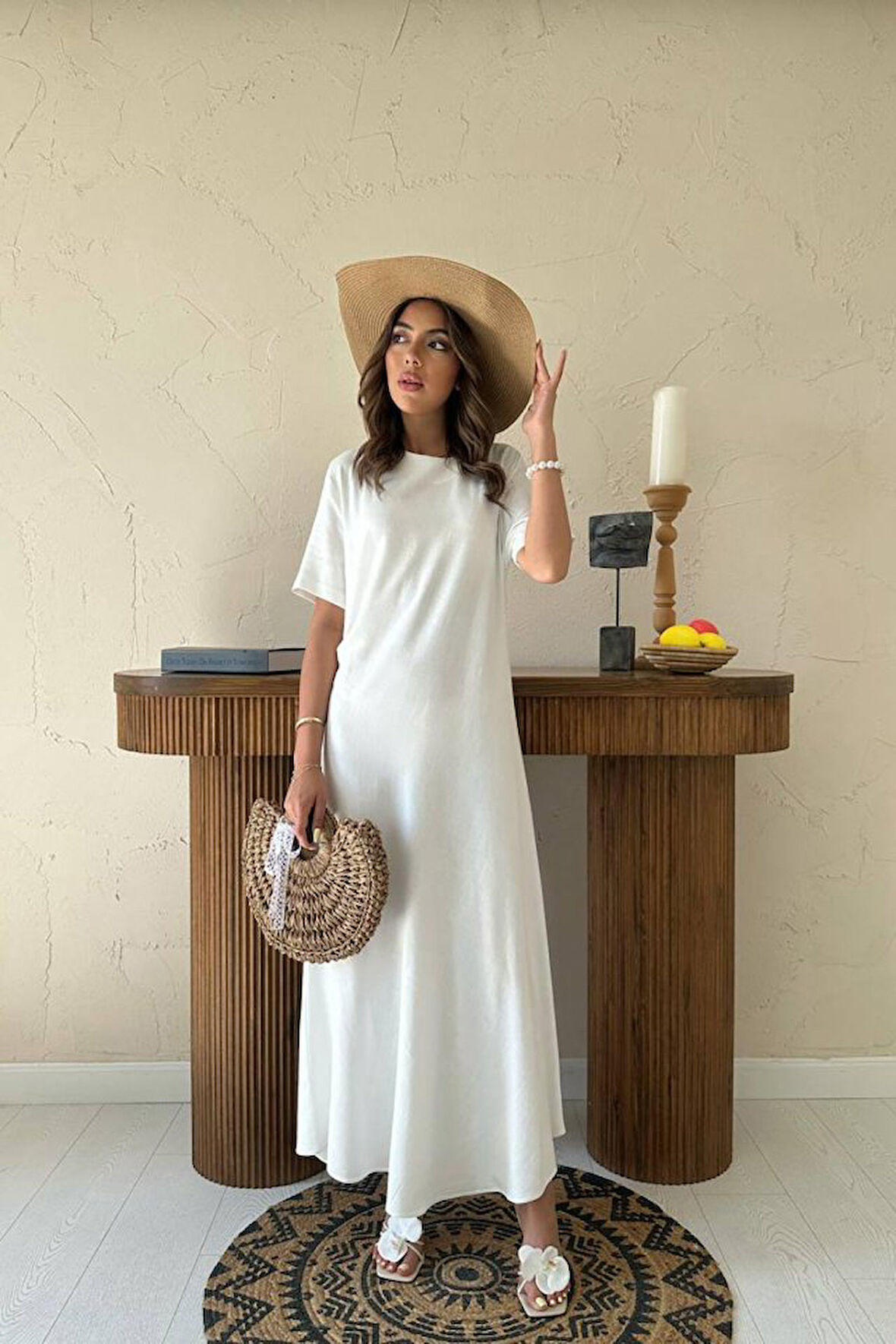 Yonca Moda Evi Ekru Pileli Bisiklet Yaka Elbise