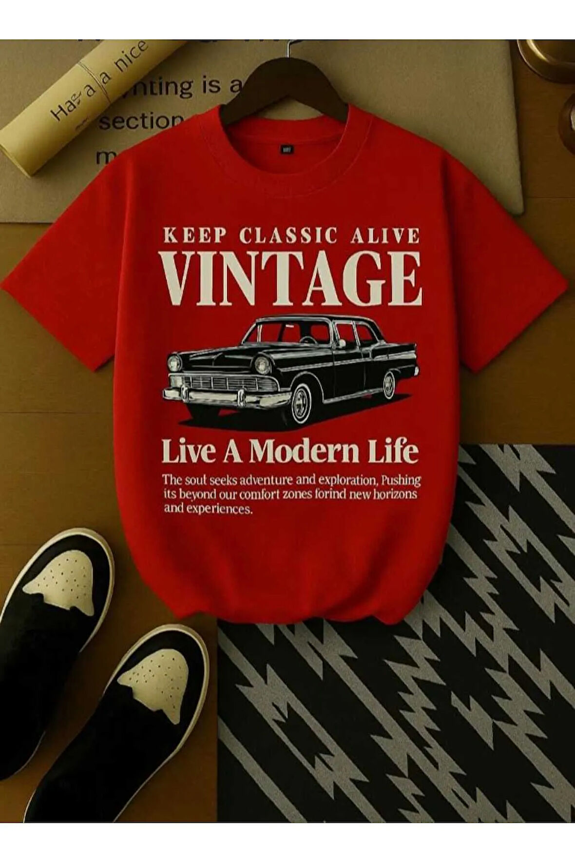 MALKOCBEY VİNTAGE ARABA BASKILI OVERSİZE BASİC O YAKA T-ŞHİRT