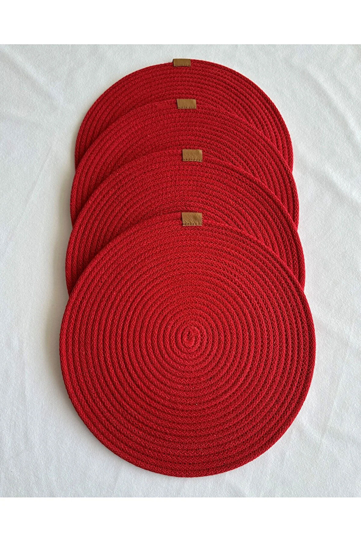 Yuvarlak Amerikan Servis Sofra Altlığı, Masa Dekoru Supla Kırmızı 33cm 4lü