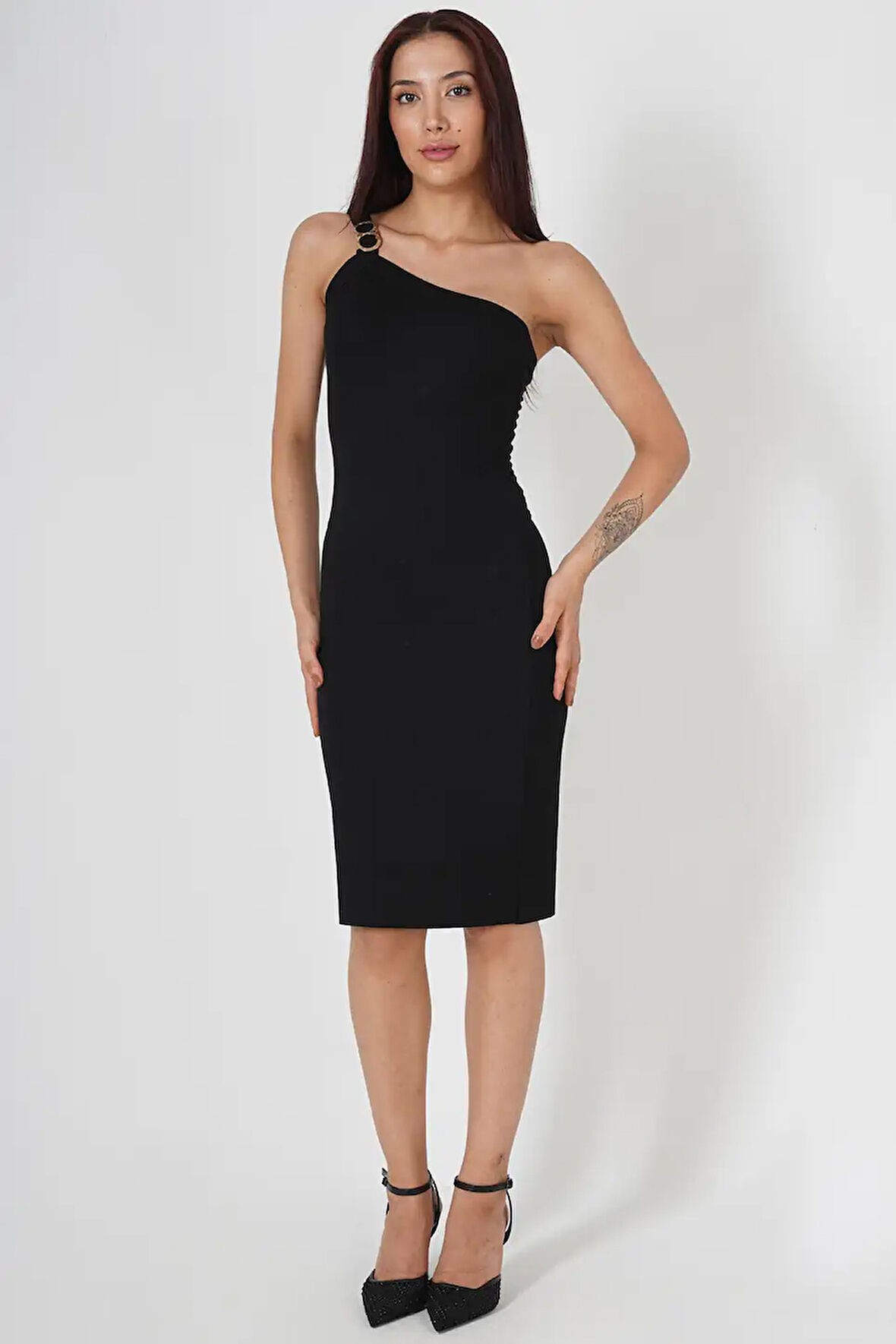 Altın Toka Detaylı Kadın Siyah Kalem Elbise