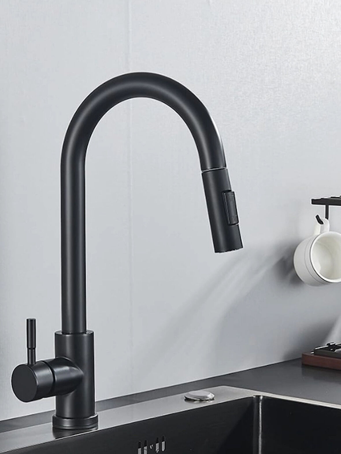 Spiralli Fonksiyonel Başlıklı Mutfak Evye Bataryası Siyah