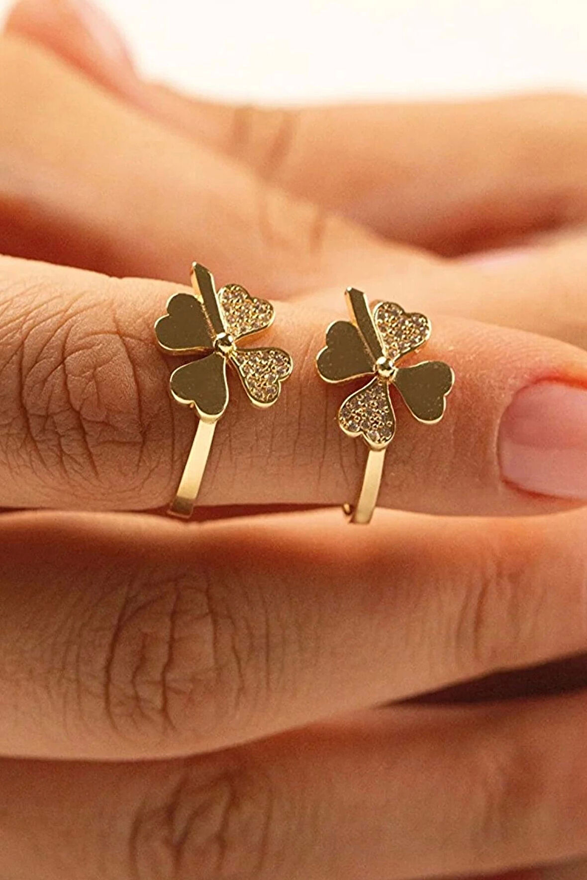 Yonca Altın Yüzük