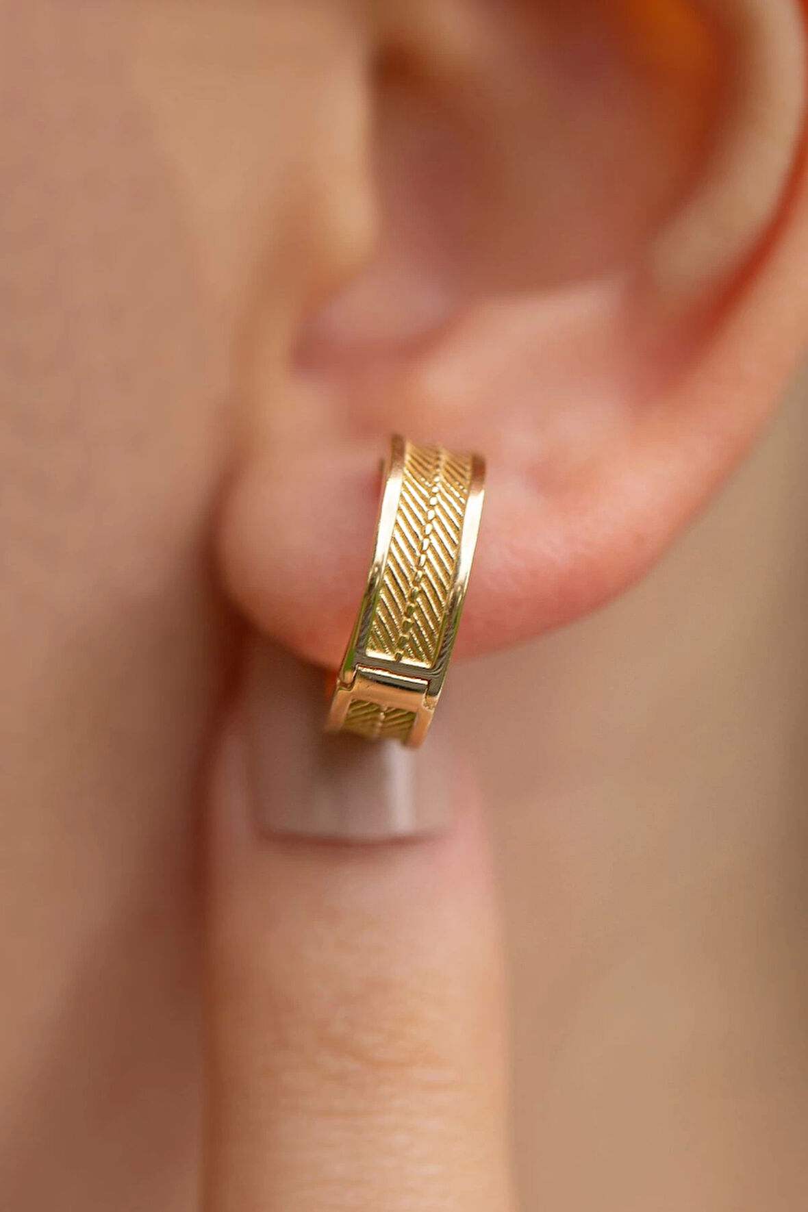 Hasır Halka Altın Küpe