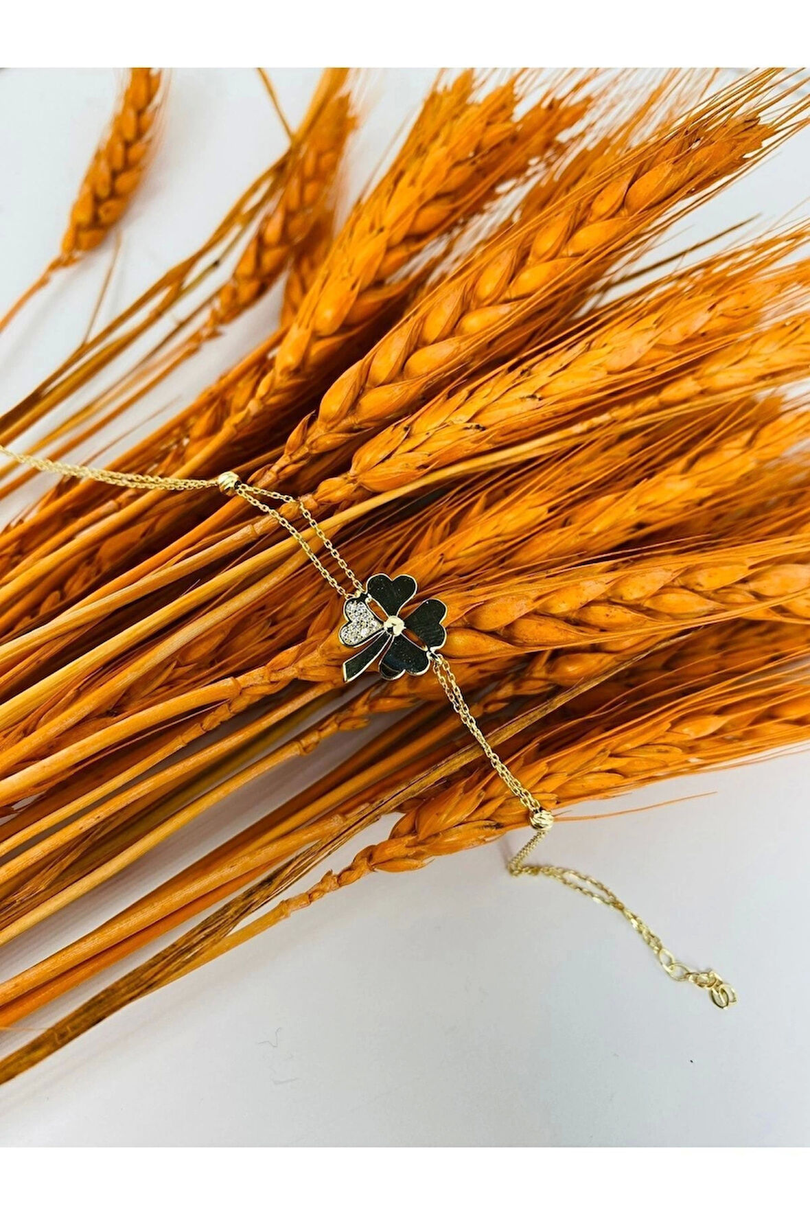 Yonca Dorikalı Altın Bileklik