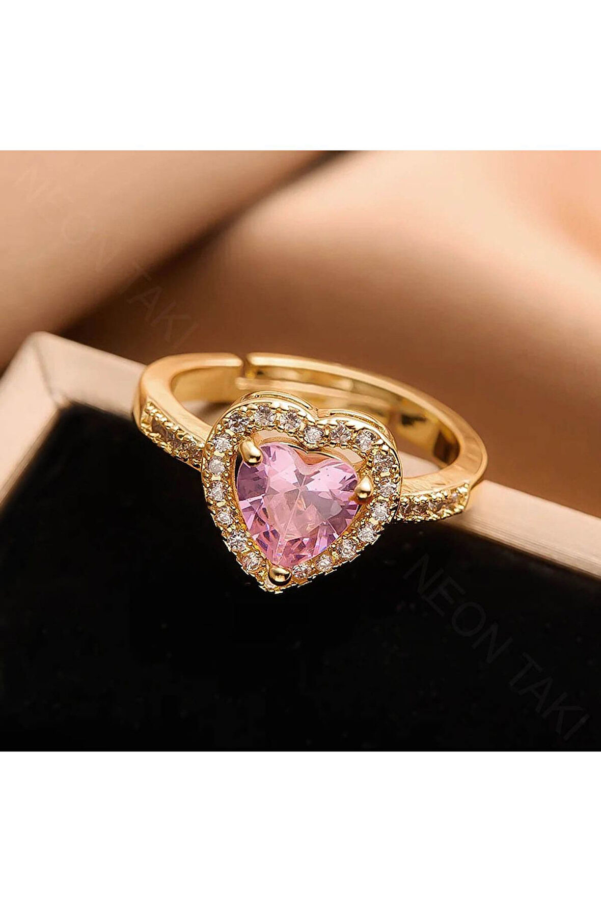 Zirkon Taşlı, Kalp Figürlü, Pan Yüzük 1, Kasa Altın Renk, Ayarlanabilir