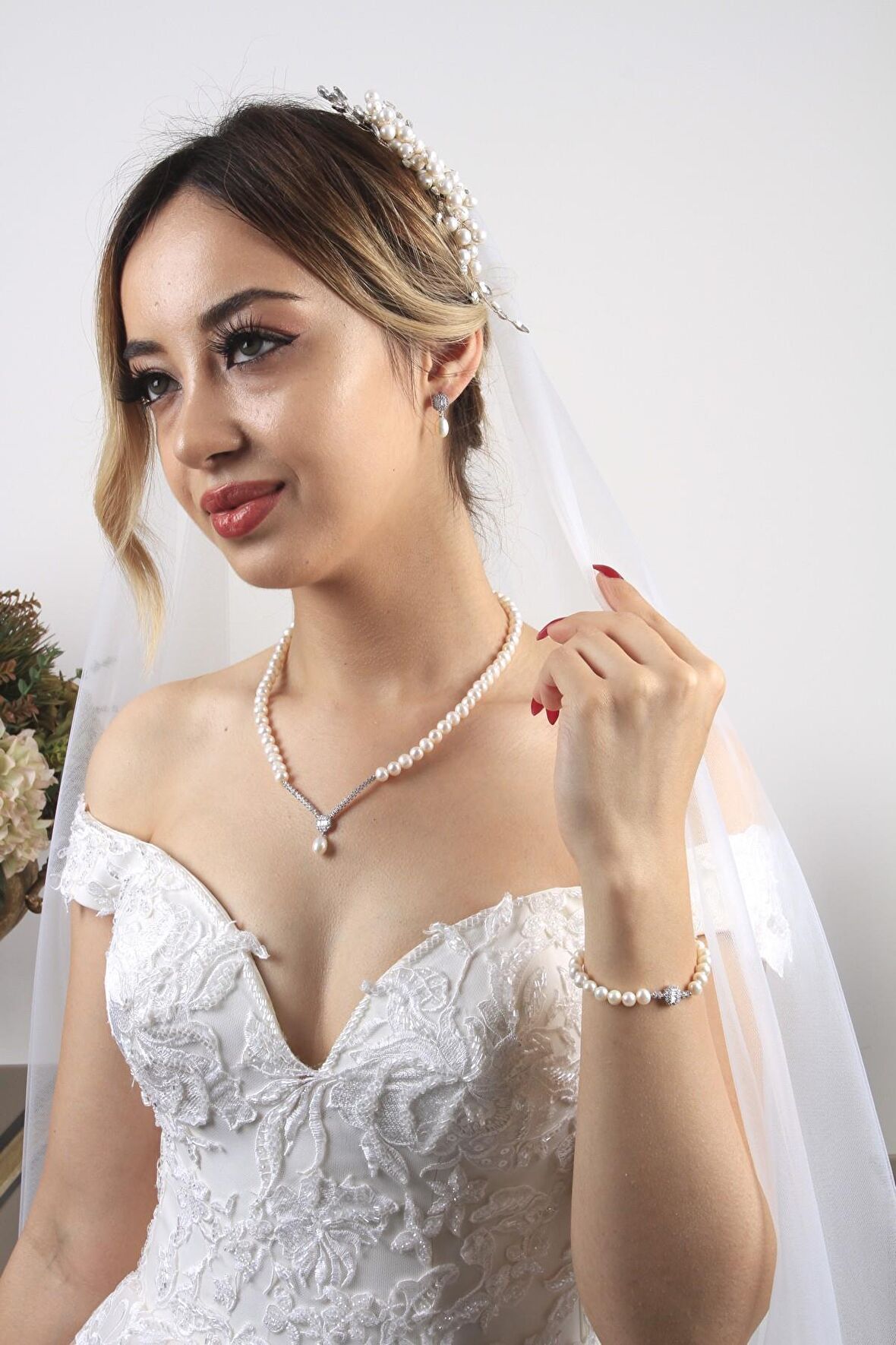 Birinci1926 14 Ayar Beyaz Altın Kadın Baget İnci Kolye Bileklik Küpe Üçlü Set