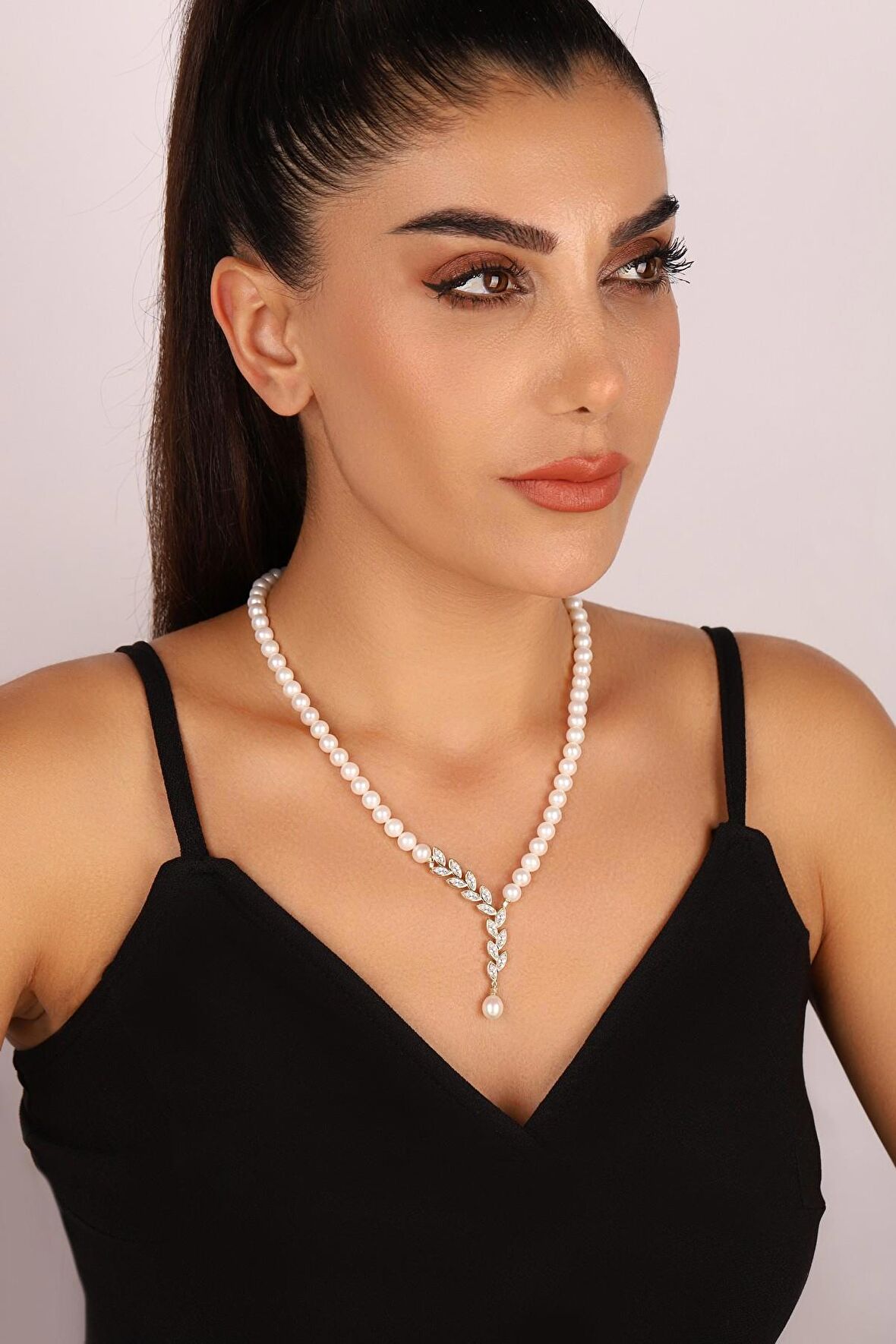 Birinci1926 14 Ayar Altın  Kadın Yaprak Taşlı İnci Kolye