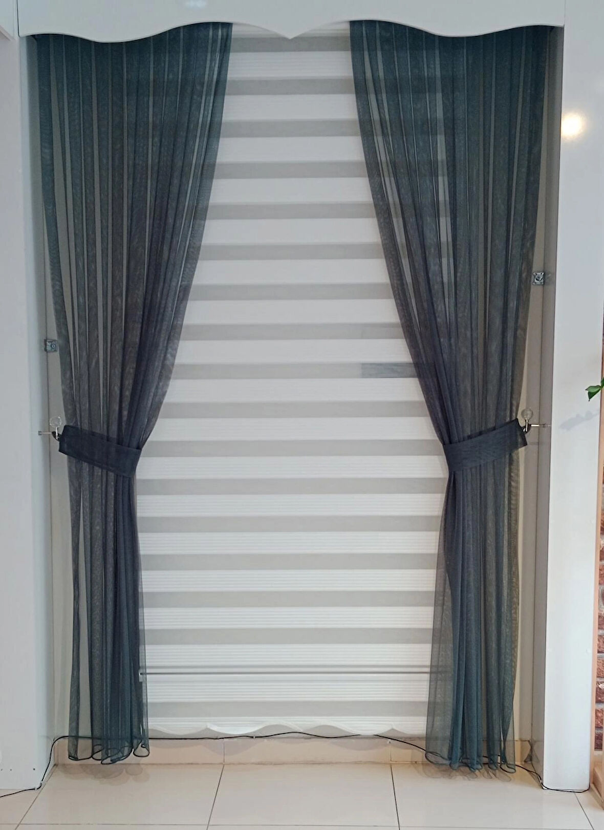 TÜL FON PERDE BATAKLIK YEŞİLİ 1/3 SIK PİLELİ DİKİM