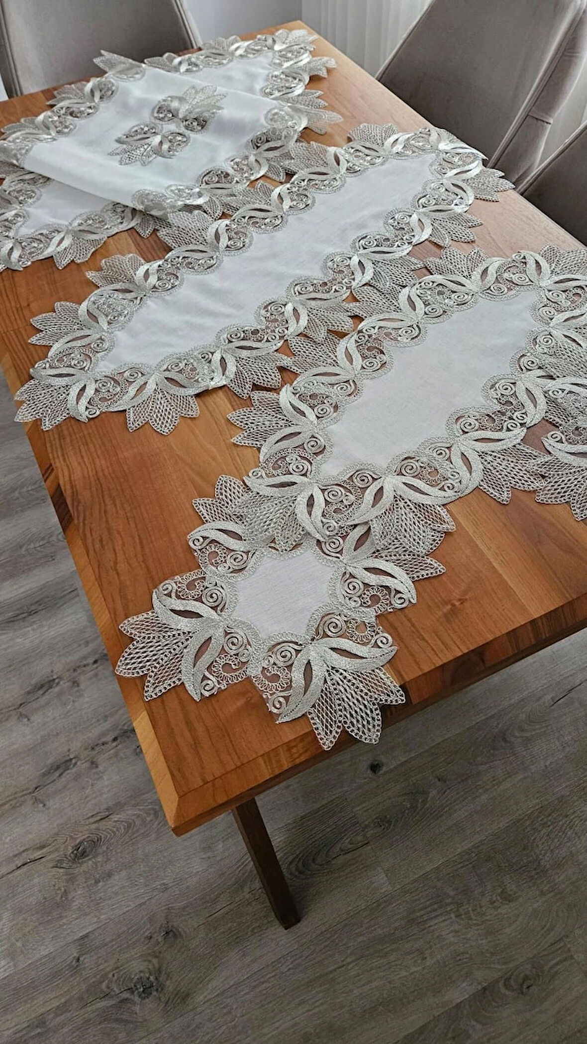 Keten Üzerine Ağar Güpürlü Lüx Salon Takımları