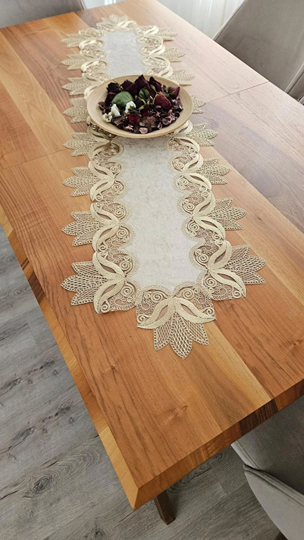 Fransız Dantelli Kadife Runner