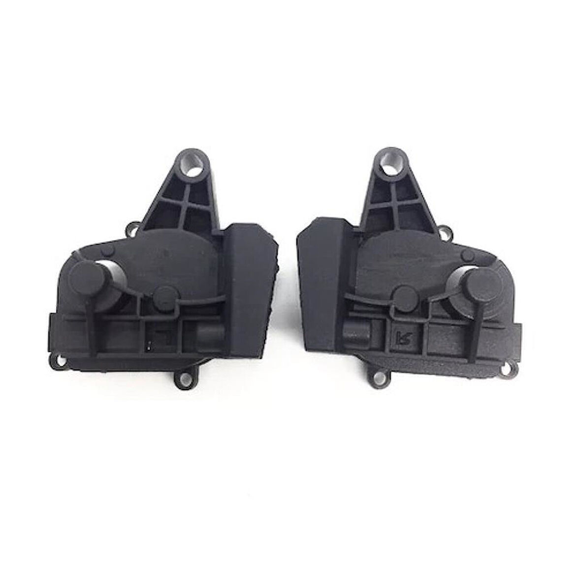 Mercedes Ayna Motor Kapağı