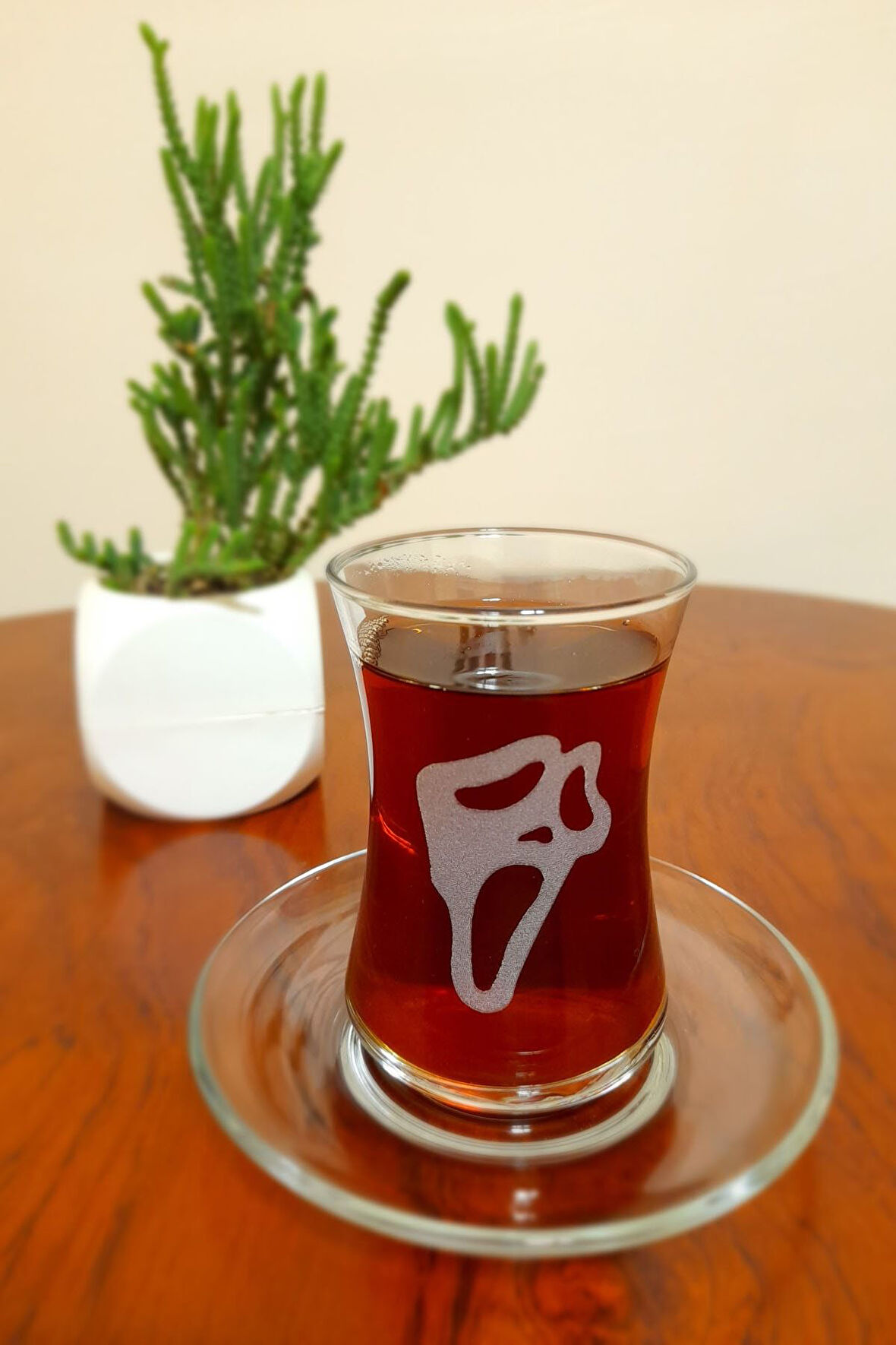 Ghost Face Işlemeli 6'lı Çay Seti 155 Cc
