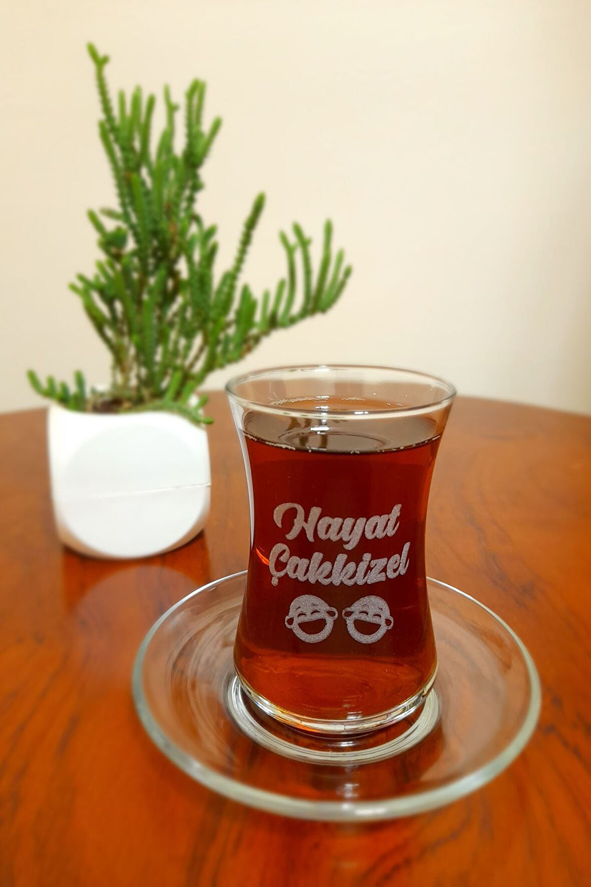 Hayat Çakkizel İşlemeli 6'lı Çay Seti 155 cc