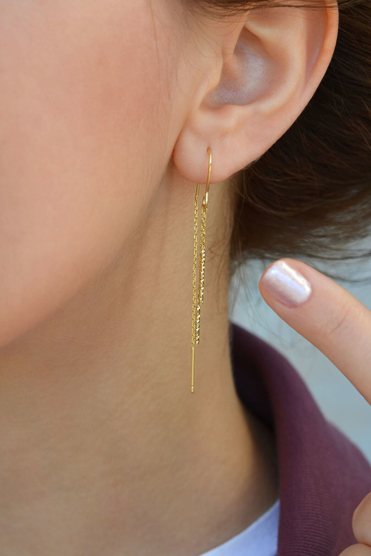 İnce Sallantılı Zincir Küpe Geçmeli Pırıltılı Zincir Küpe Gold Renk