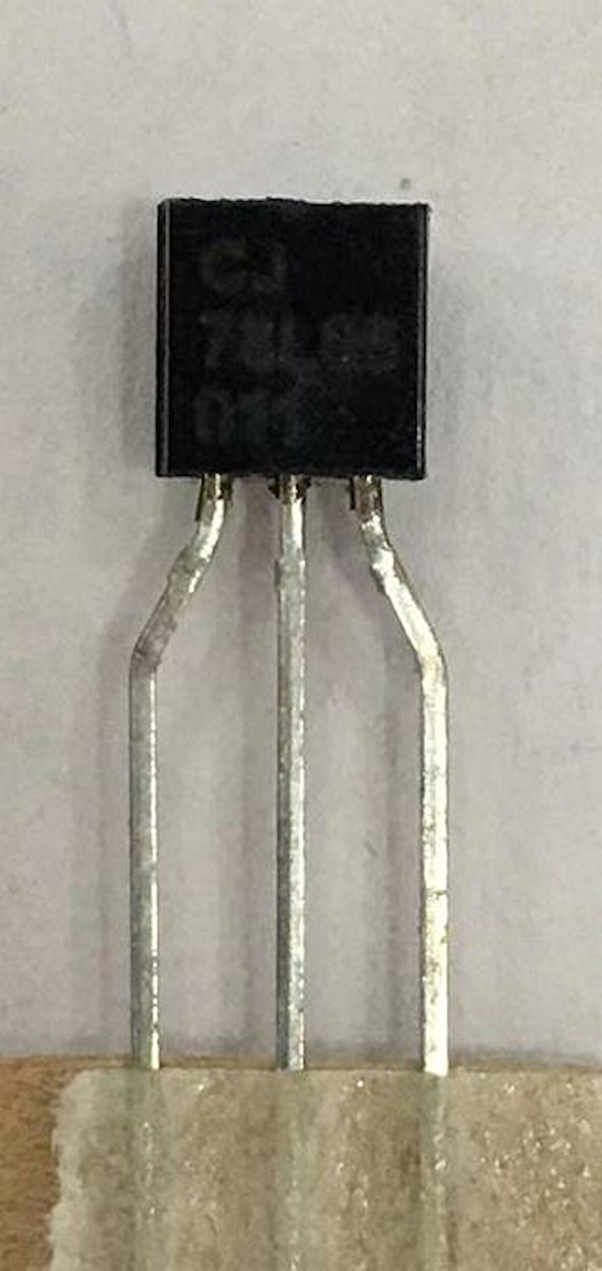 UA 78L05A TO-92 Voltaj Regulatör IC