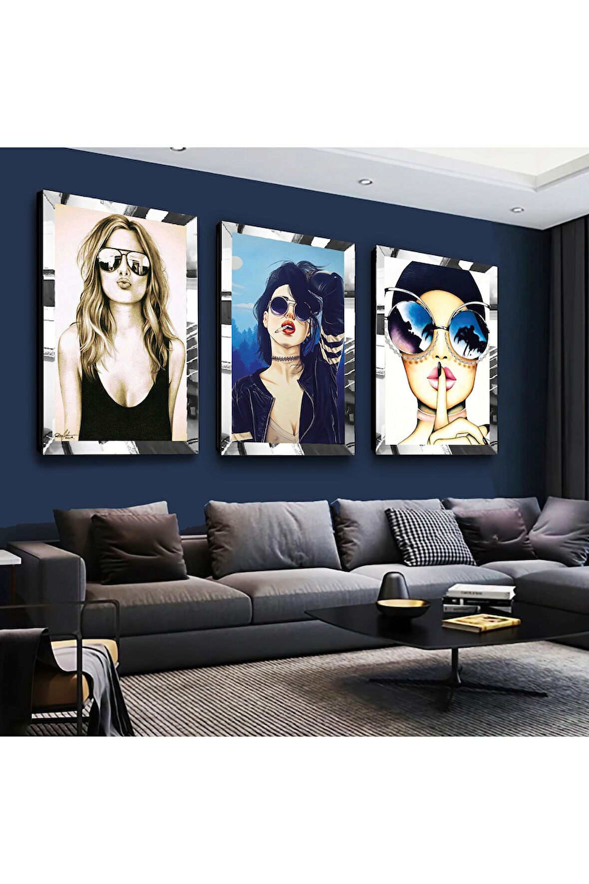 Gümüş Aynalı Pleksi Çerçeveli Gözlüklü Kadın Çizim Gümüş Üçlü Mdf Tablo Seti