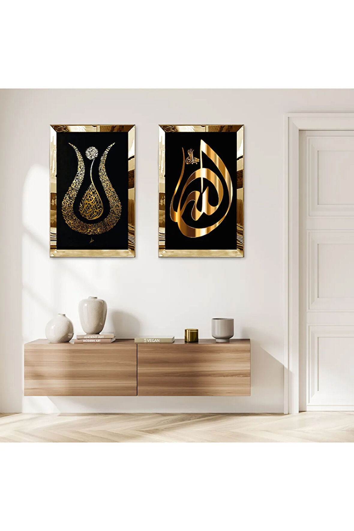 GOLD AYNALI PLEKSİ ÇERÇEVELİ SİYAH ARKA PLANLI ARAPÇA YAZILAR DİNİ DEKORATİF İKİLİ MDF TABLO SETİ