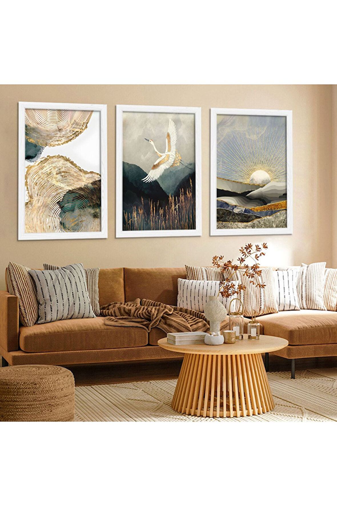 Beyaz Ahşap Çerçeveli Kolaj Çizim Tablo