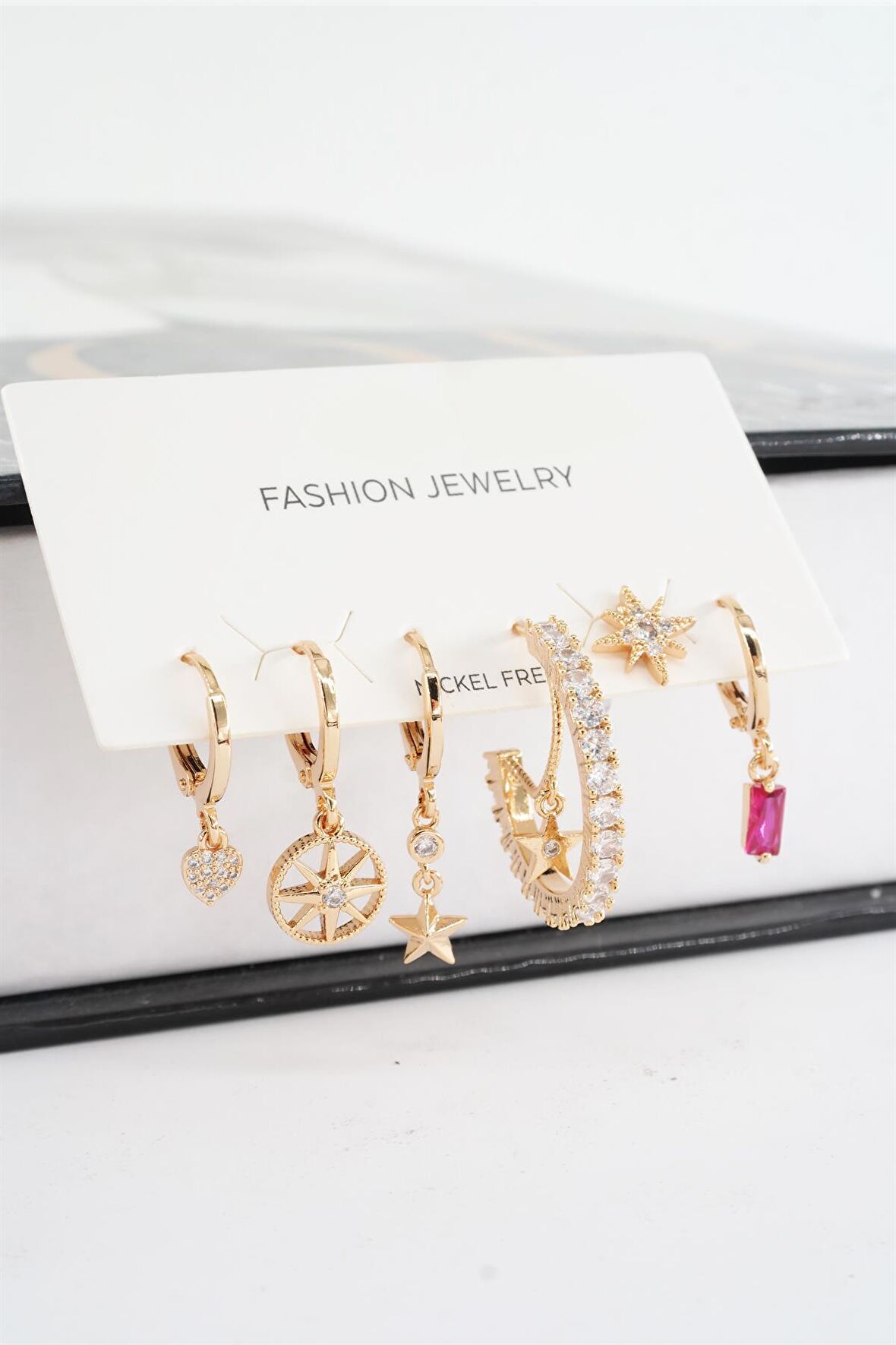 Kadın Vip Seri Mix Zirkon Taşlı 6'lı Küpe Seti