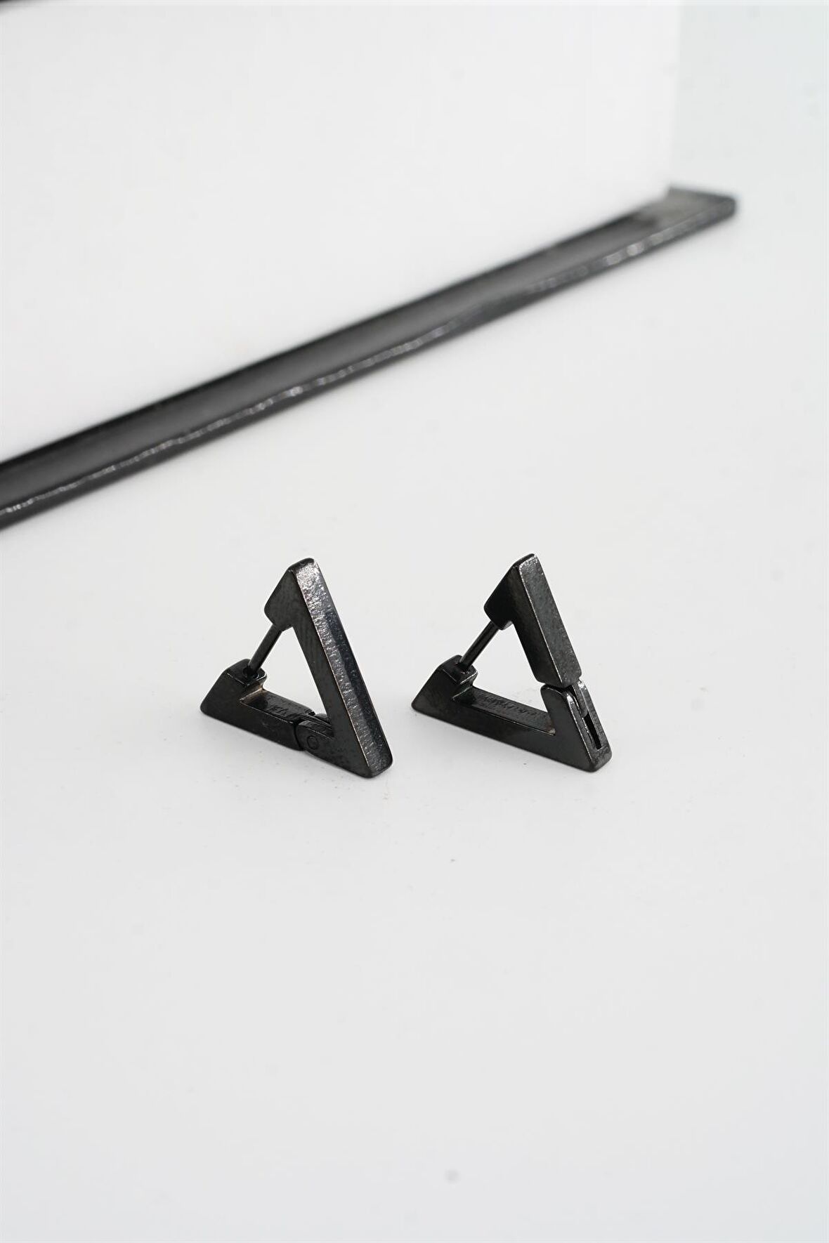 Unisex 316 L Paslanmaz Çelik 1.5 cm Üçgen Model Küpe