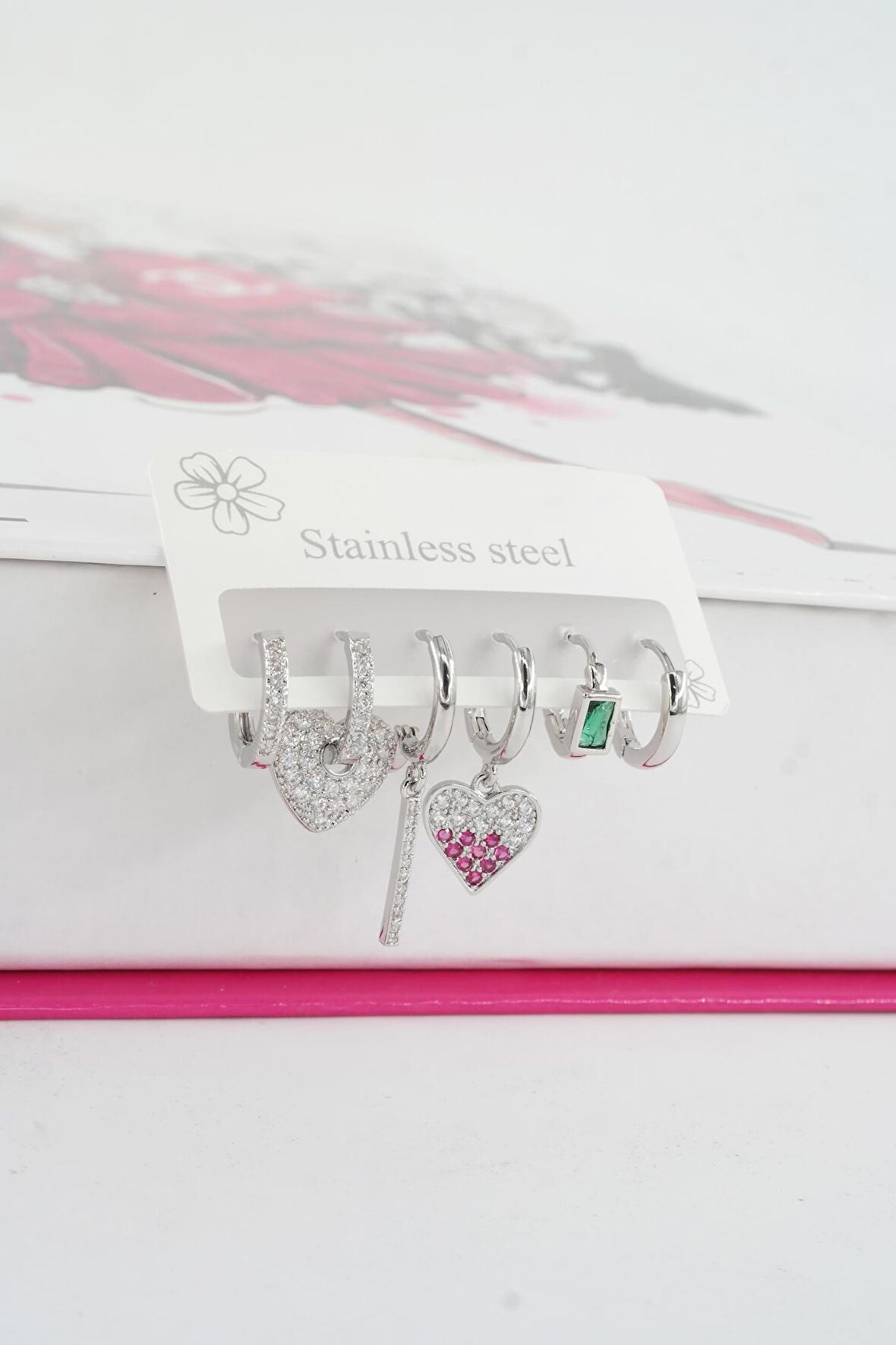 Kadın Vip Seri Özel Tasarım Baget Zirkon Taşlı 6'lı Küpe Seti