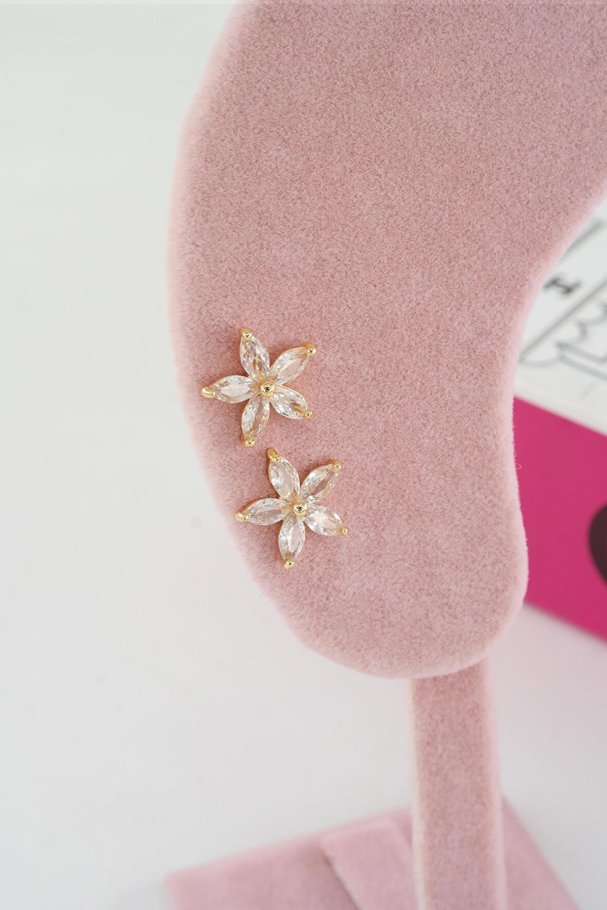 Kadın Özel Tasarım Zirkon Taşlı 2'li Minimal Küpe