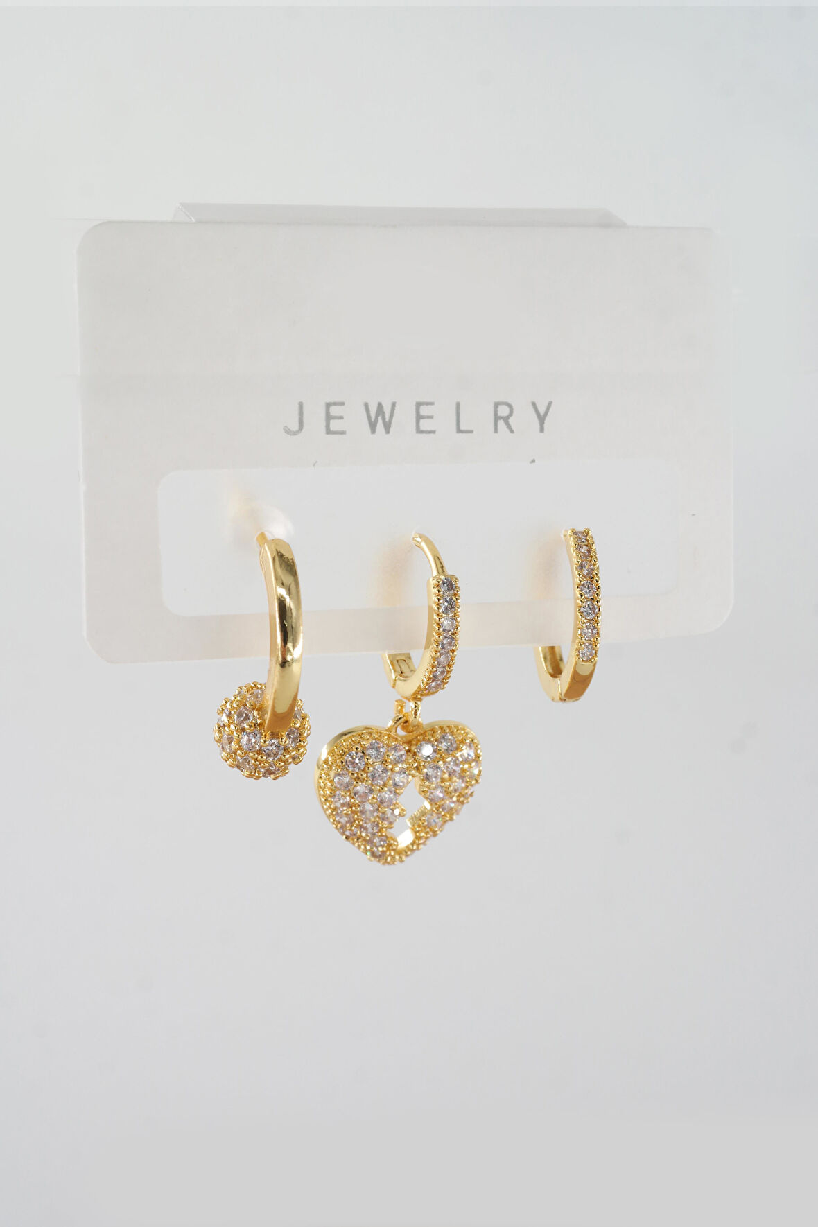 Kadın Vip Seri Baget Zirkon Taşlı Karışık Figürlü 3'lü Küpe  zrk00548