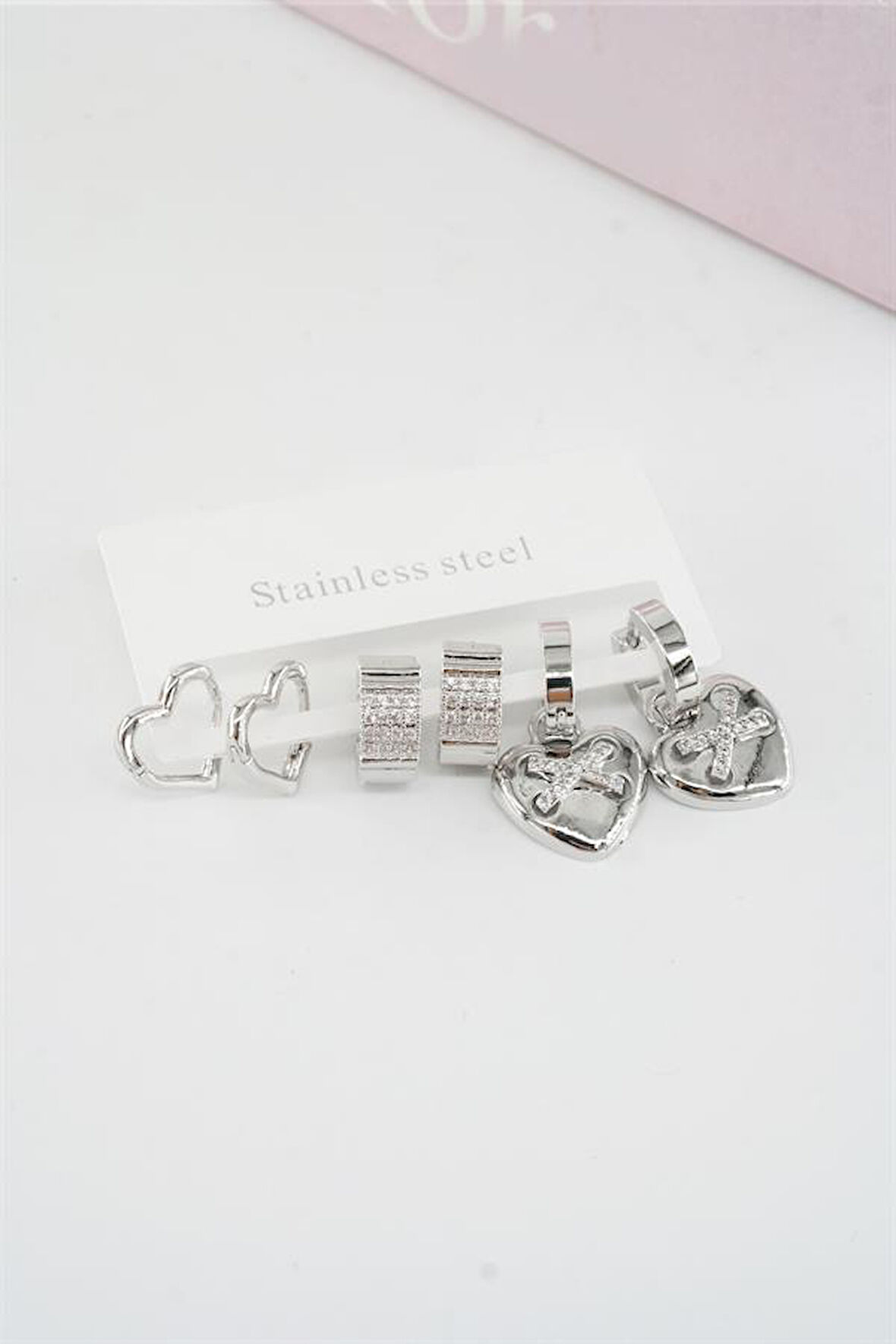 Kadın Vip Seri Baget Zirkon Taşlı Kalp Model Klipsli 6'lı Set Küpe