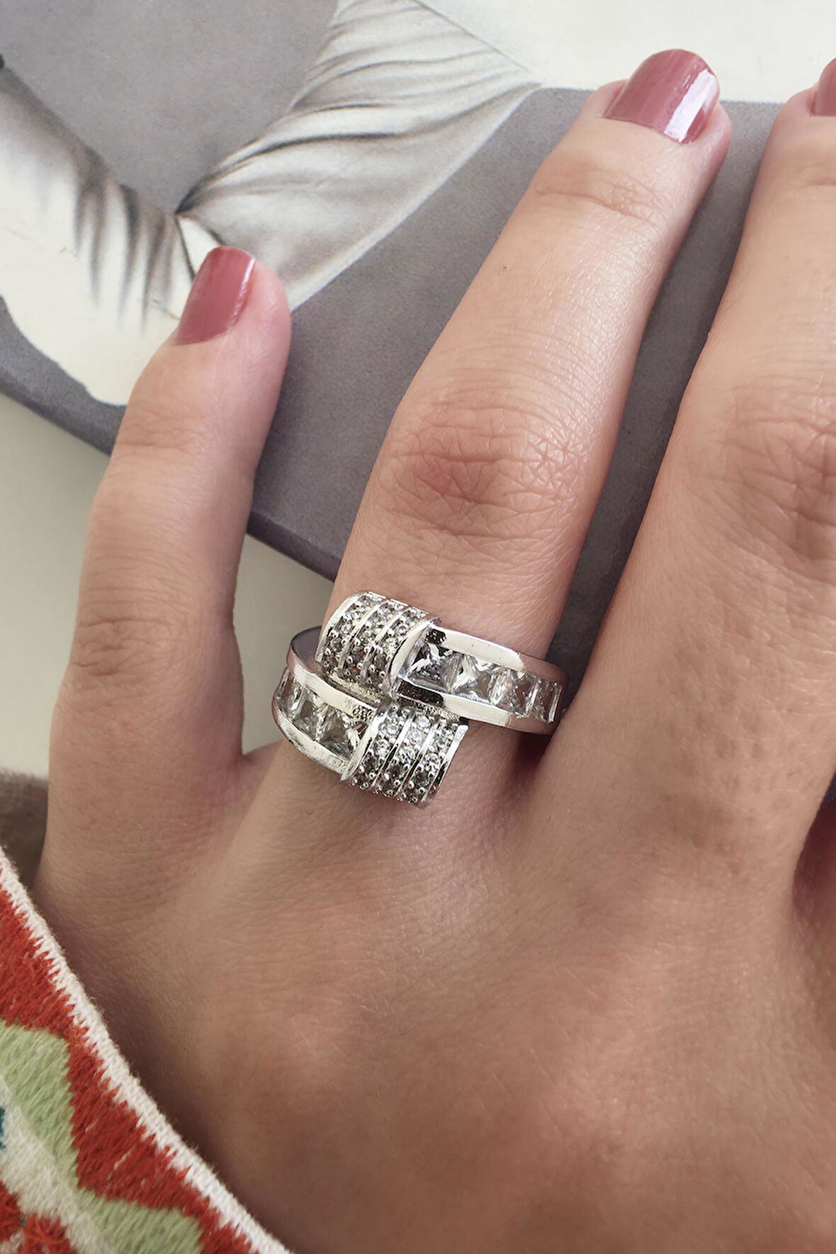 Kadın Vip Seri Baget Zirkon Taşlı Numarasız Ayarlanabilir Yüzük