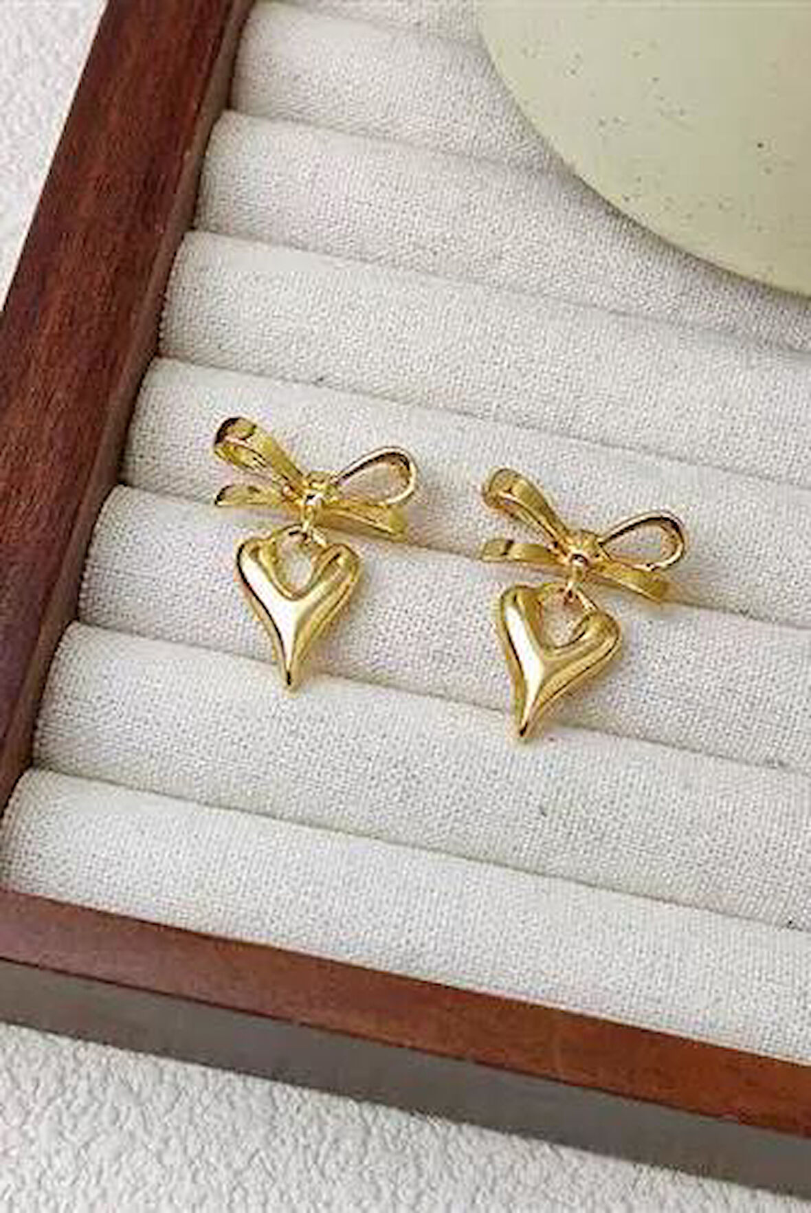 Kadın Özel Tasarım Kalp ve Kurdele Model Küpe ZYN8