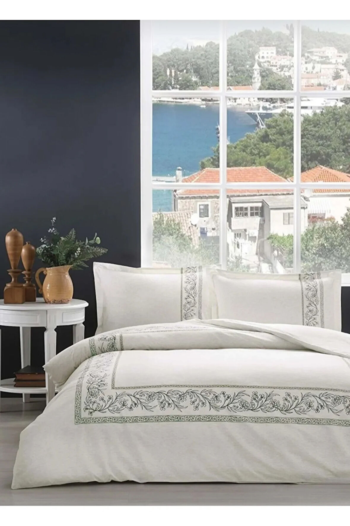 Çift Kişilik (Çarşafı Lastikli) Nevresim Takımı Bordado