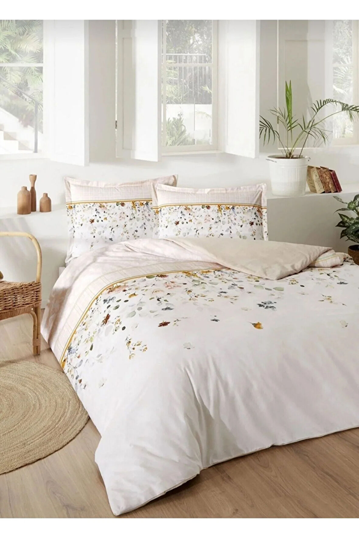 Çift Kişilik (ÇARŞAFI LASTİKLİ) Nevresim Takımı Marigold