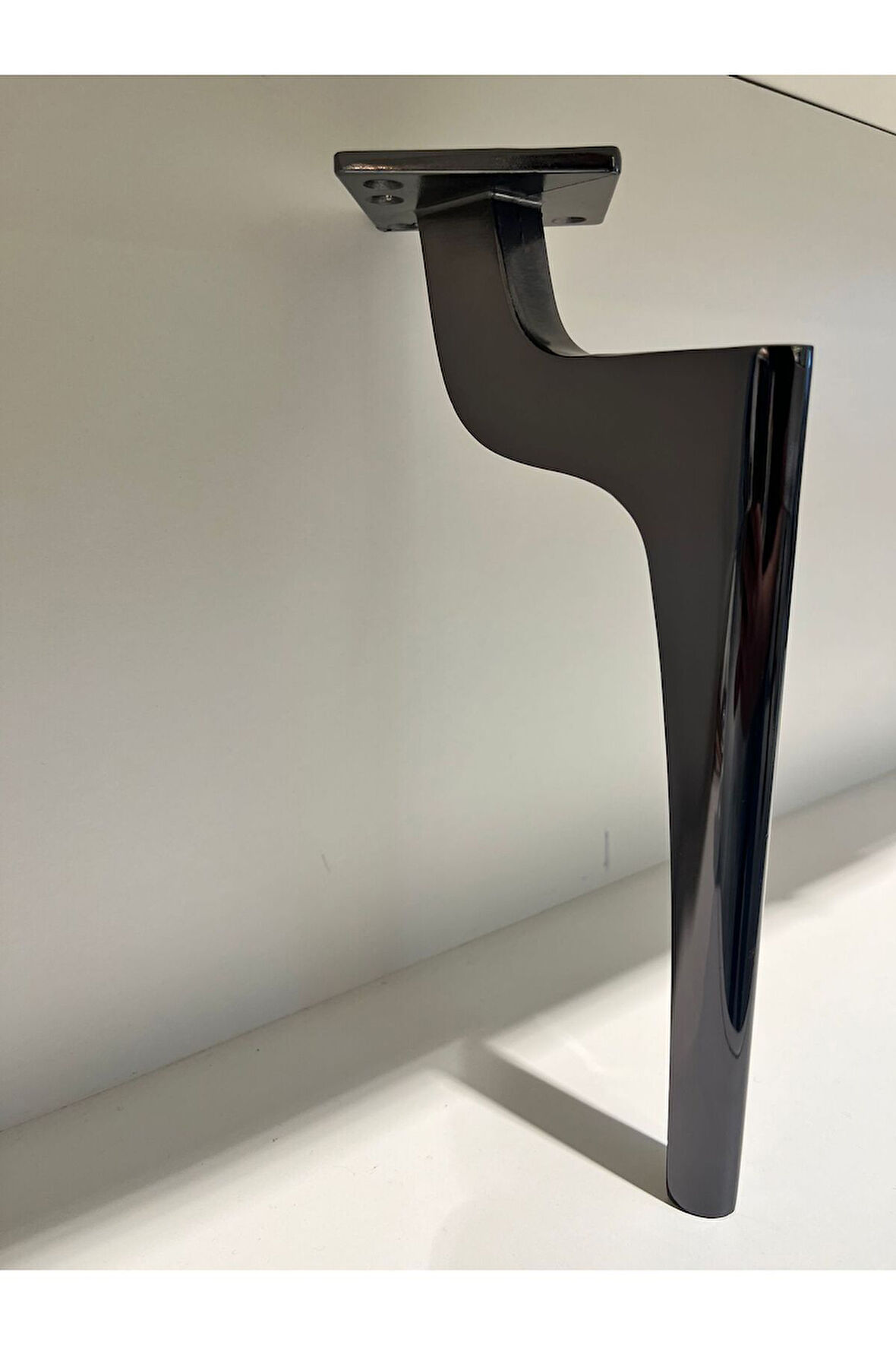 Zarif Metal Ayak 25cm Füme Komidin Koltuk Ünite Şifonyer Dolap Vestiyer Modern Mobilya Ayağı