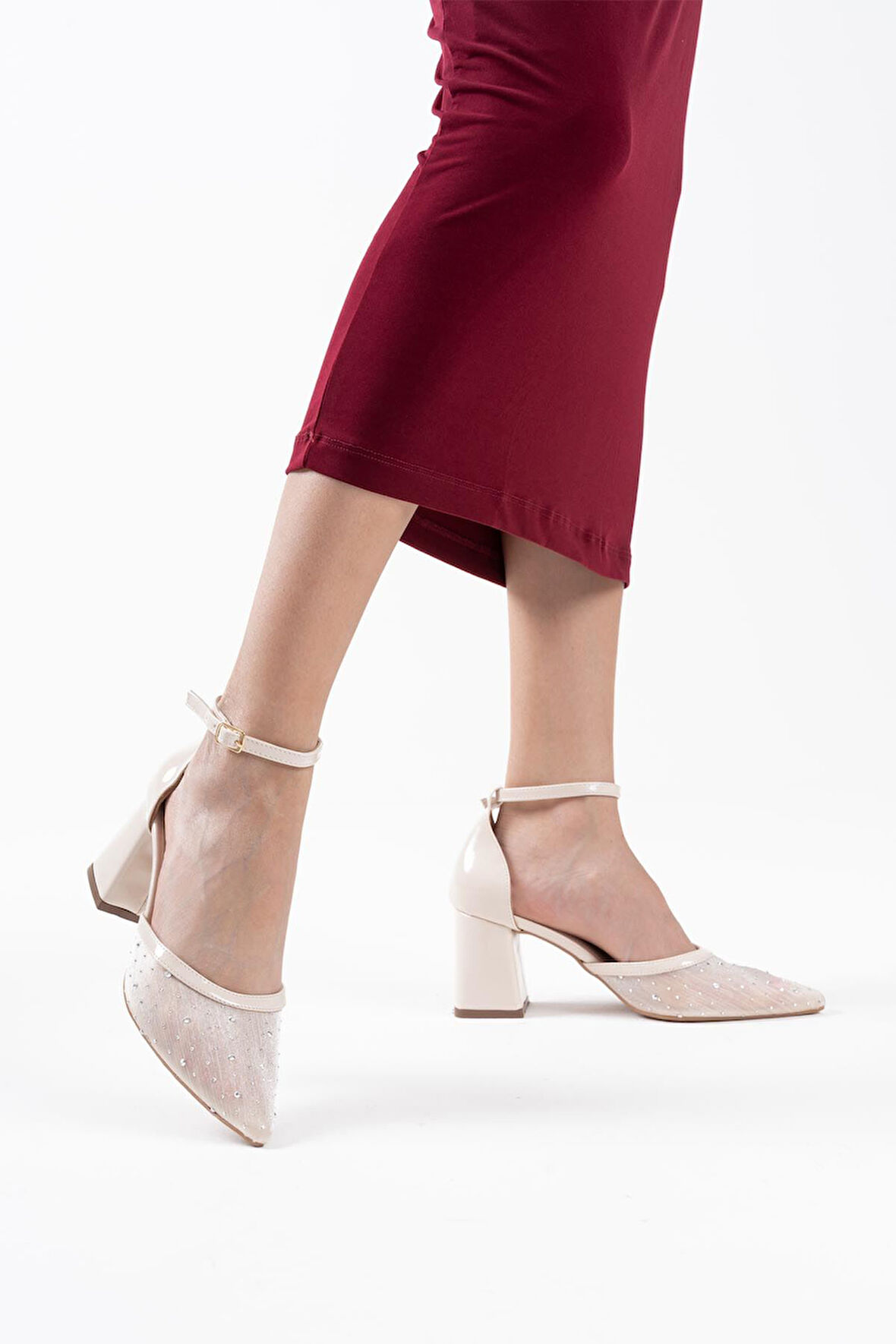 Borie Premium Bej Tekstil Kumaş Taşlı Kadın Topuklu Ayakkabı