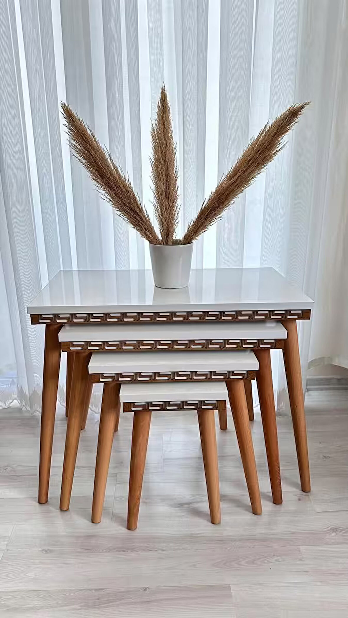 4’lü Beyaz modern ve şık Sehpa 