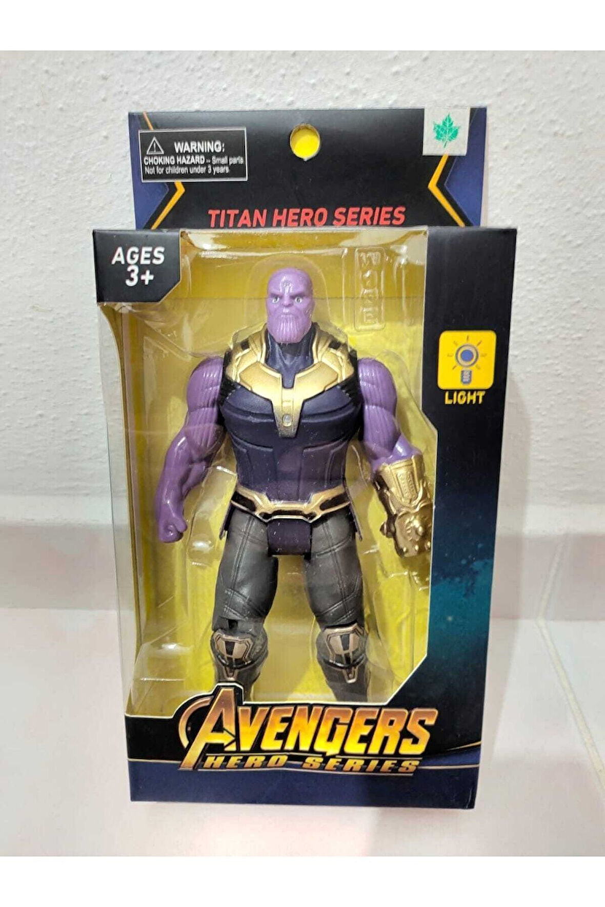 Öğretici Oyuncaklar Thanos Avengers Titan Series Işıklı 18Cm Figür Kız Erkek Çocuk Oyuncak